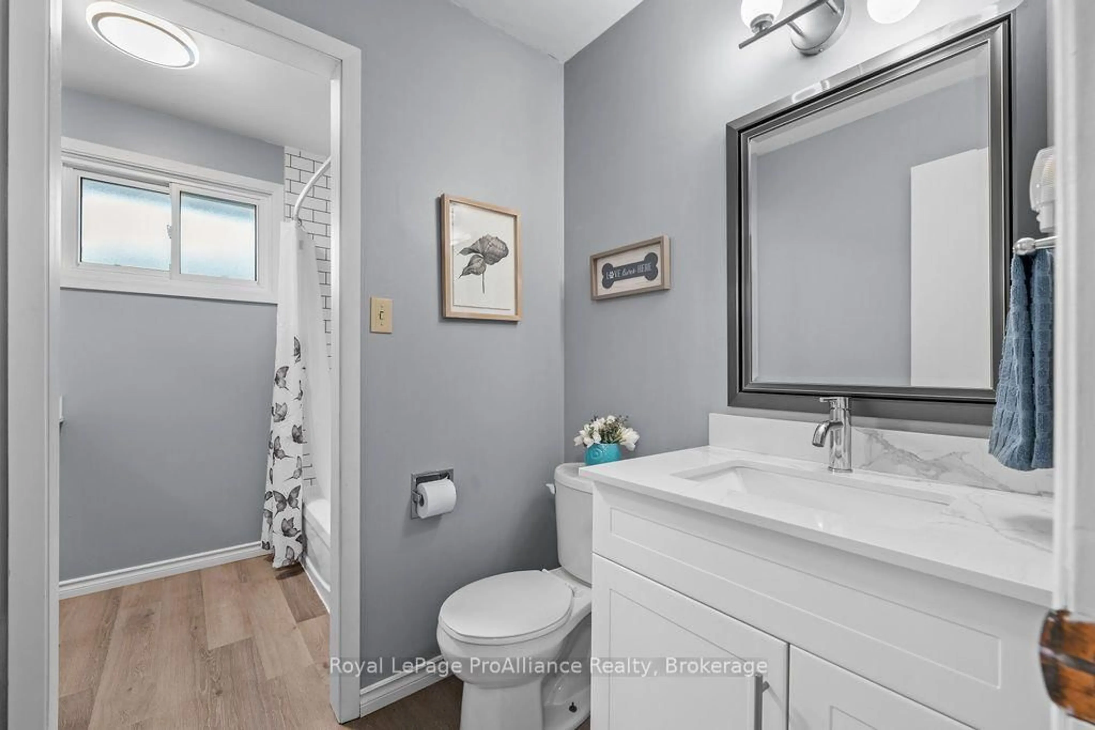 trreb/IMG-X14090352_00aabdb9f6d8c3e97ed0319fa6cde496afb2857af3181a73320f80317c098fe8.jpg