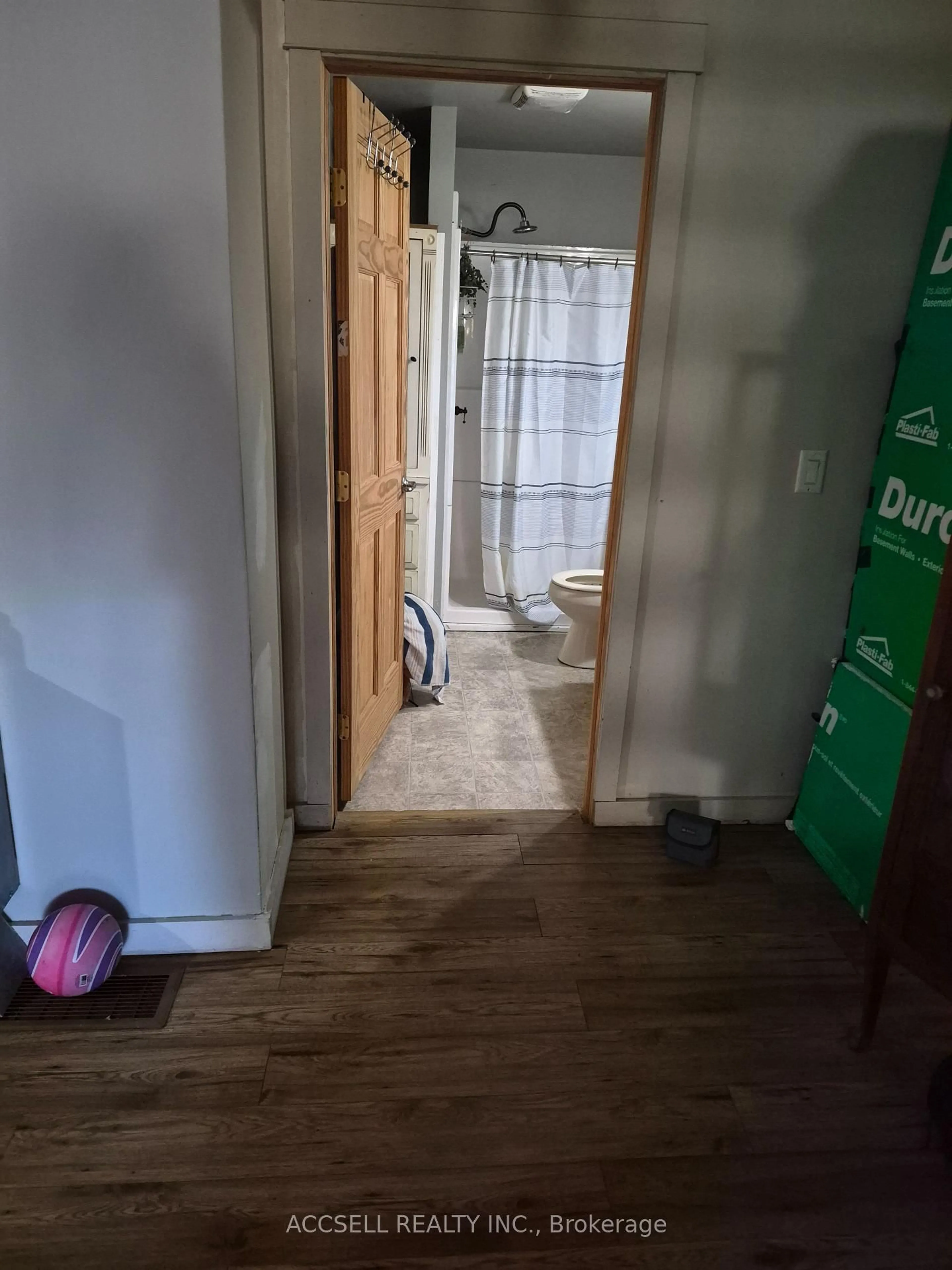 trreb/IMG-X14092102_8b2c3137665cfa742a639b92a484e0b85f72dee21e3fdaa4573e53d922acce9d.jpg