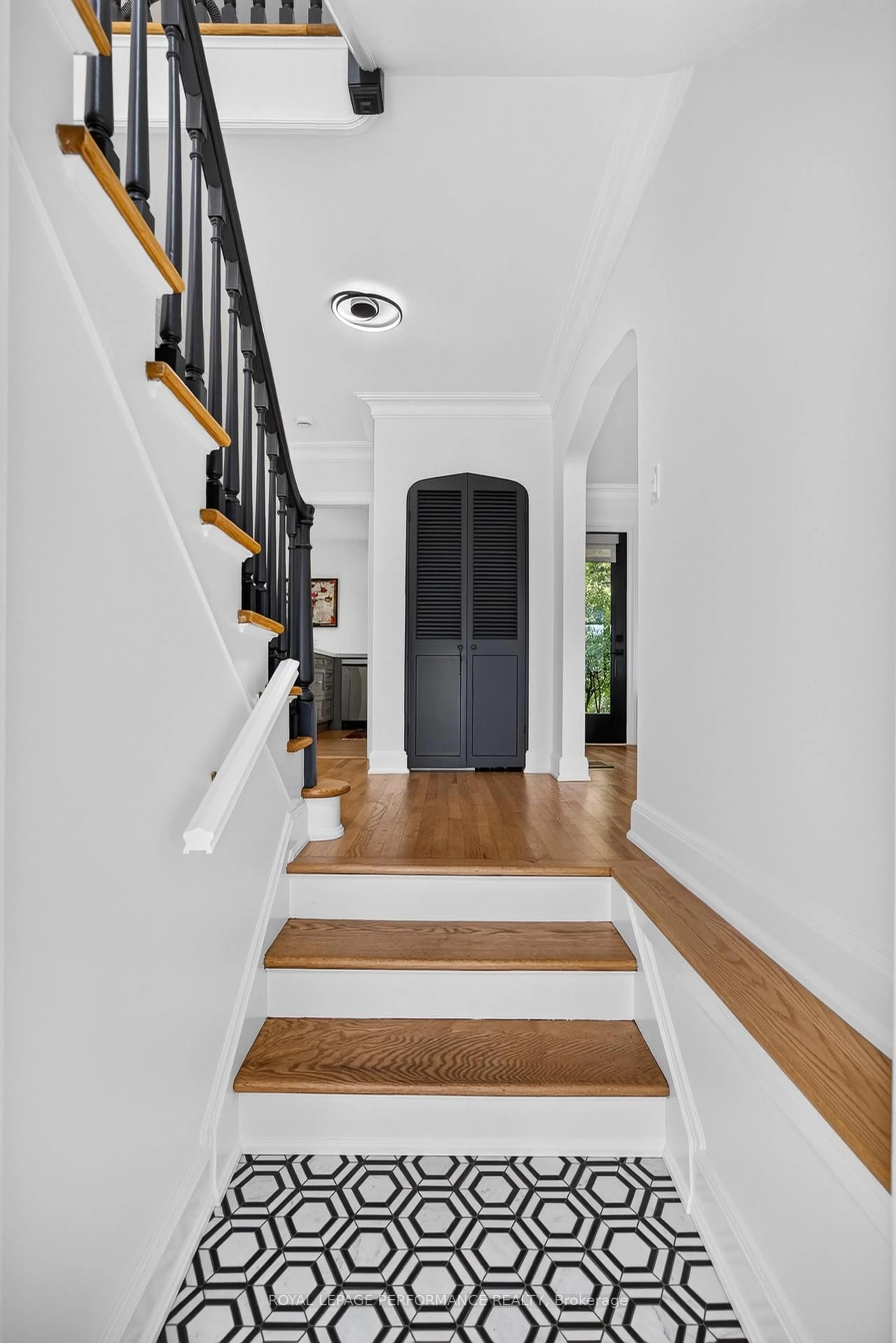 trreb/IMG-X14093432_1e25638b242a7bc9c6584eb11ef11f0c9cb2ee06e122519bdf6246536604832f.jpg