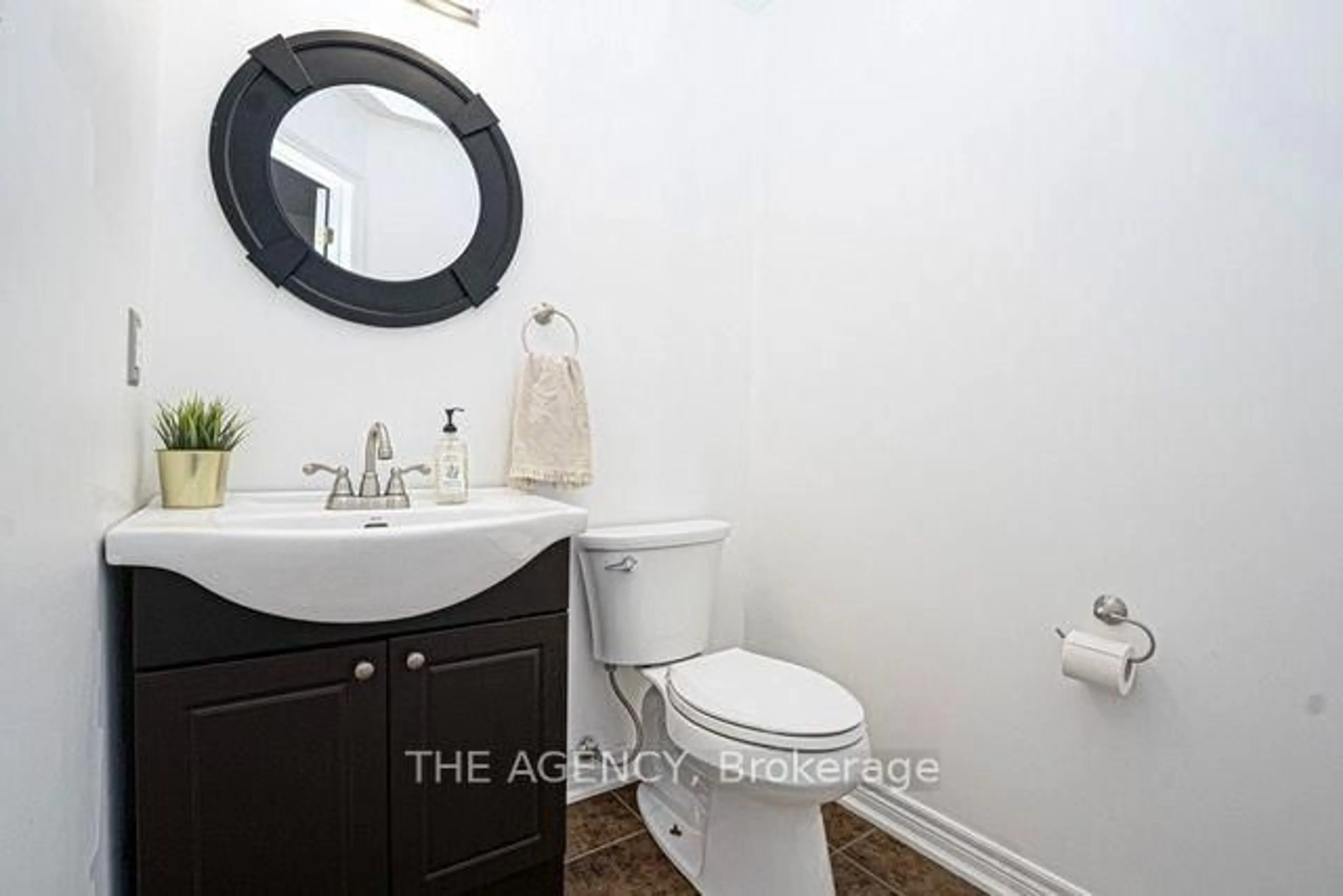 trreb/IMG-X14107224_b47fd77d6d61a7e888cc5e2419ea775767ceee1dbb0893b77e05577ca9384aab.jpg
