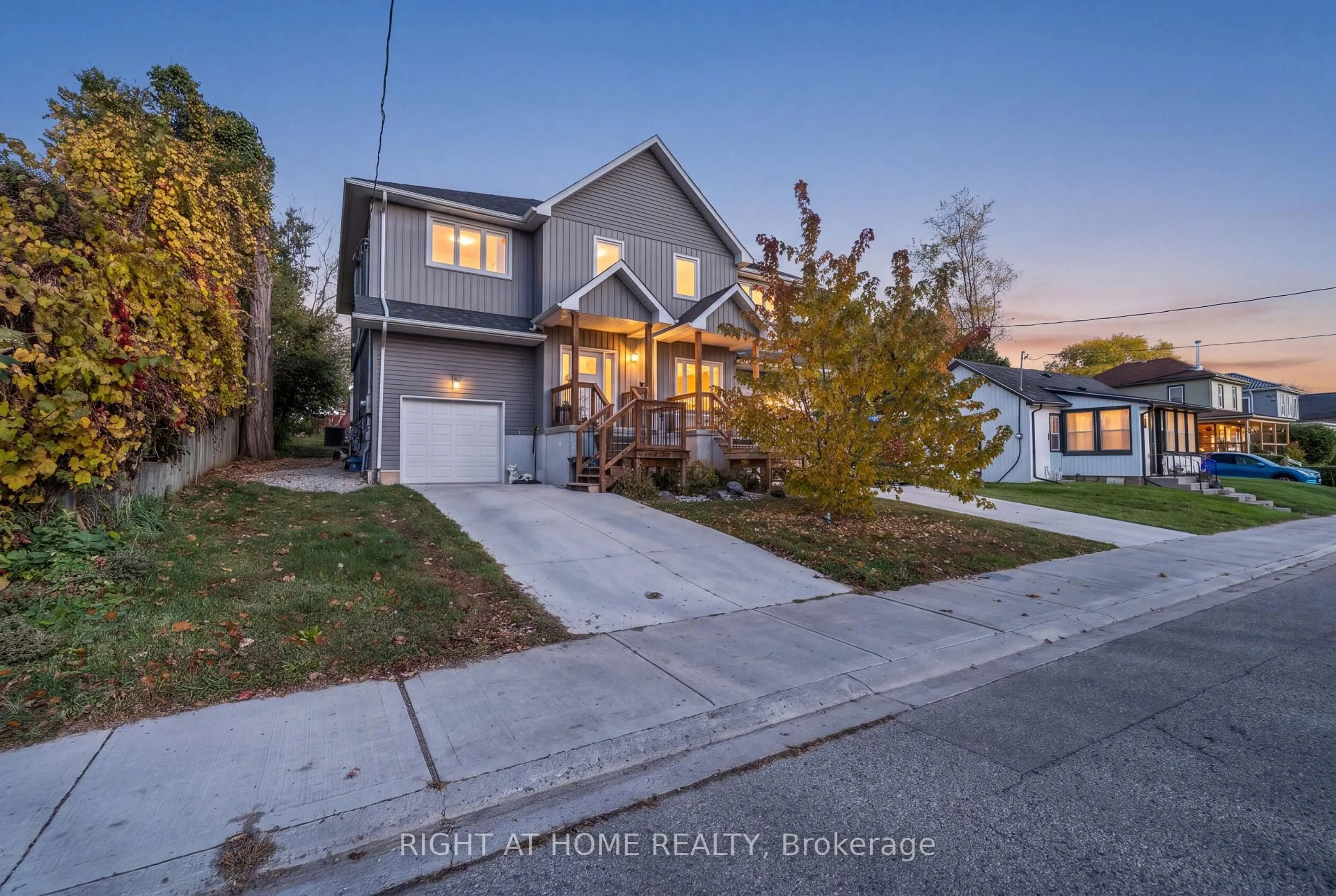 trreb/IMG-X14124000_33447c453e86fc5bef1064374c28d69edd99009ba6497470d9899f58fc0e0855.jpg