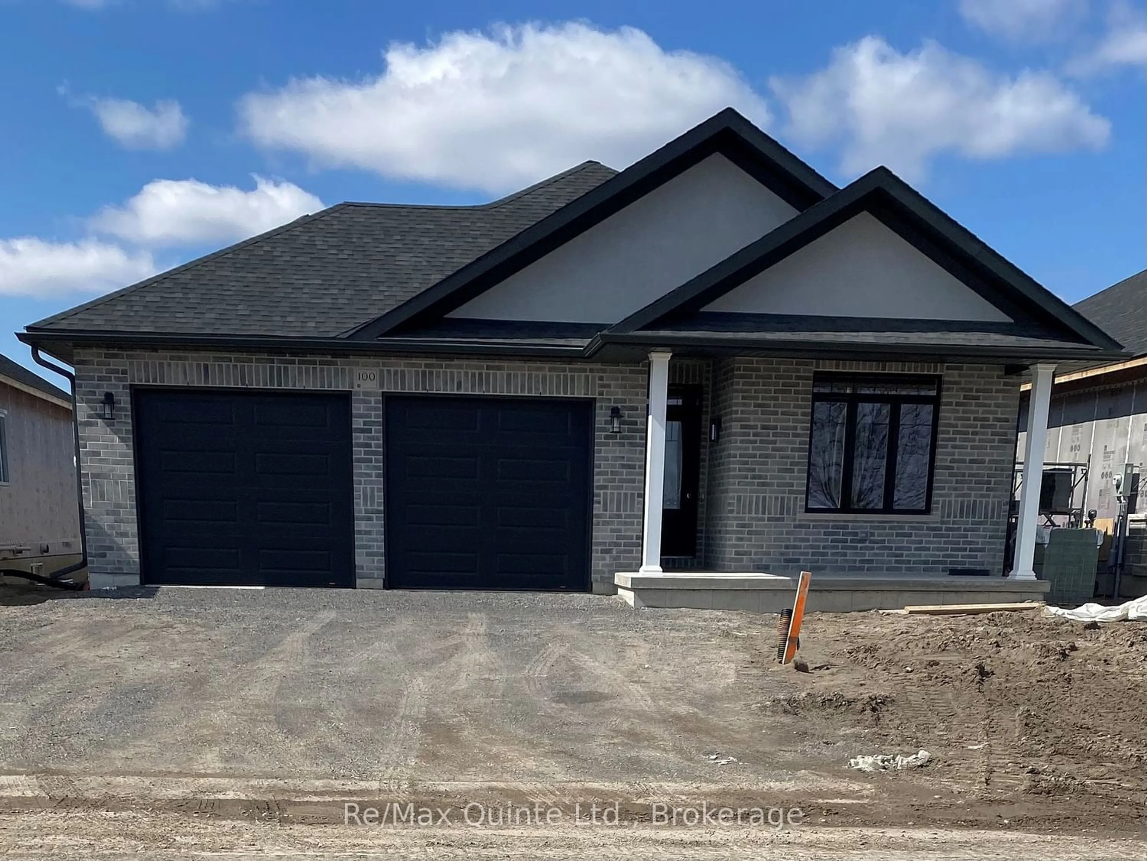 Frontside or backside of a home for 100 Raycroft Dr, Belleville Ontario K8N 0R5