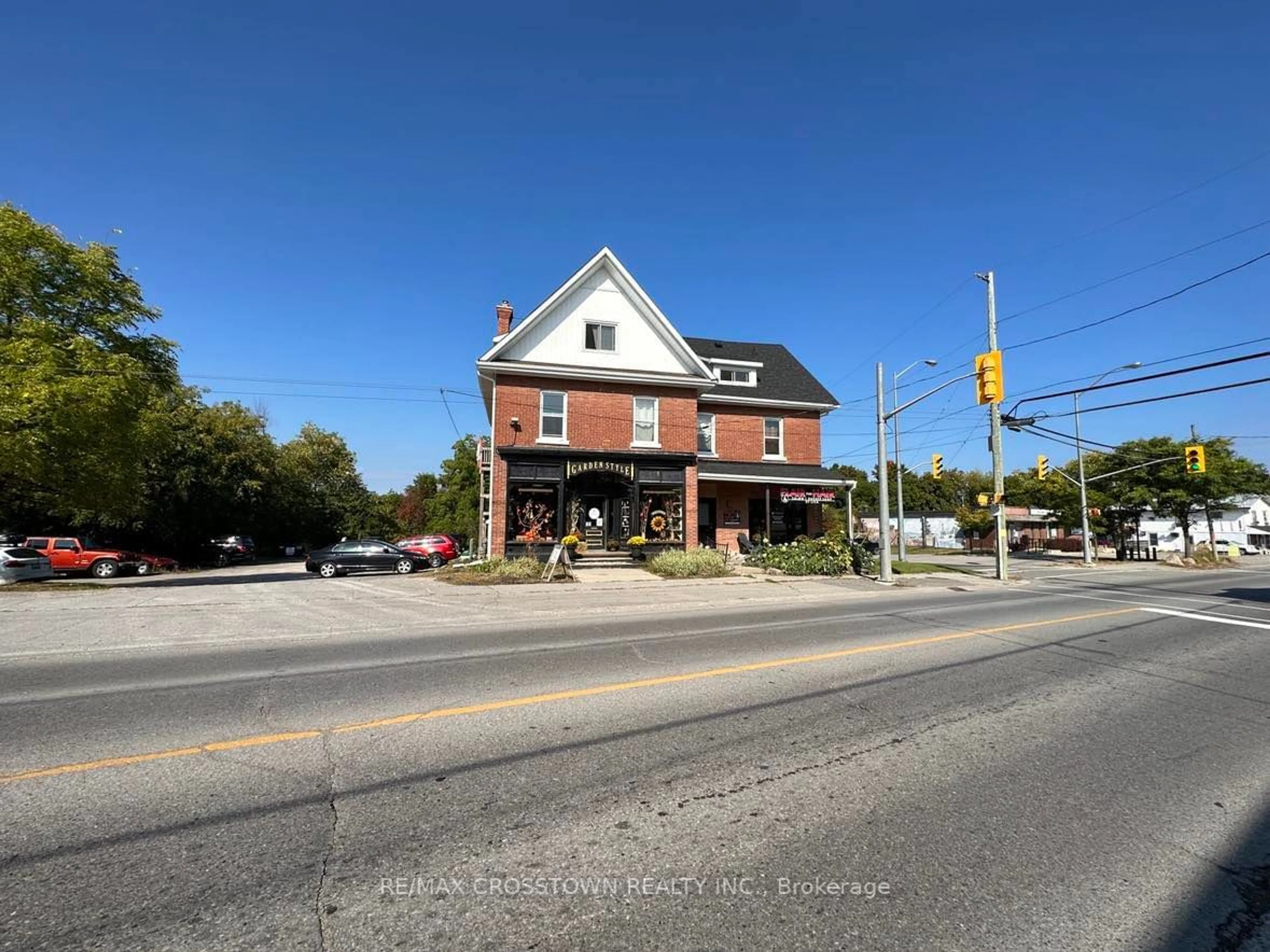 Street view for 822 Ward St, Smith-Ennismore-Lakefield Ontario K0L 1H0