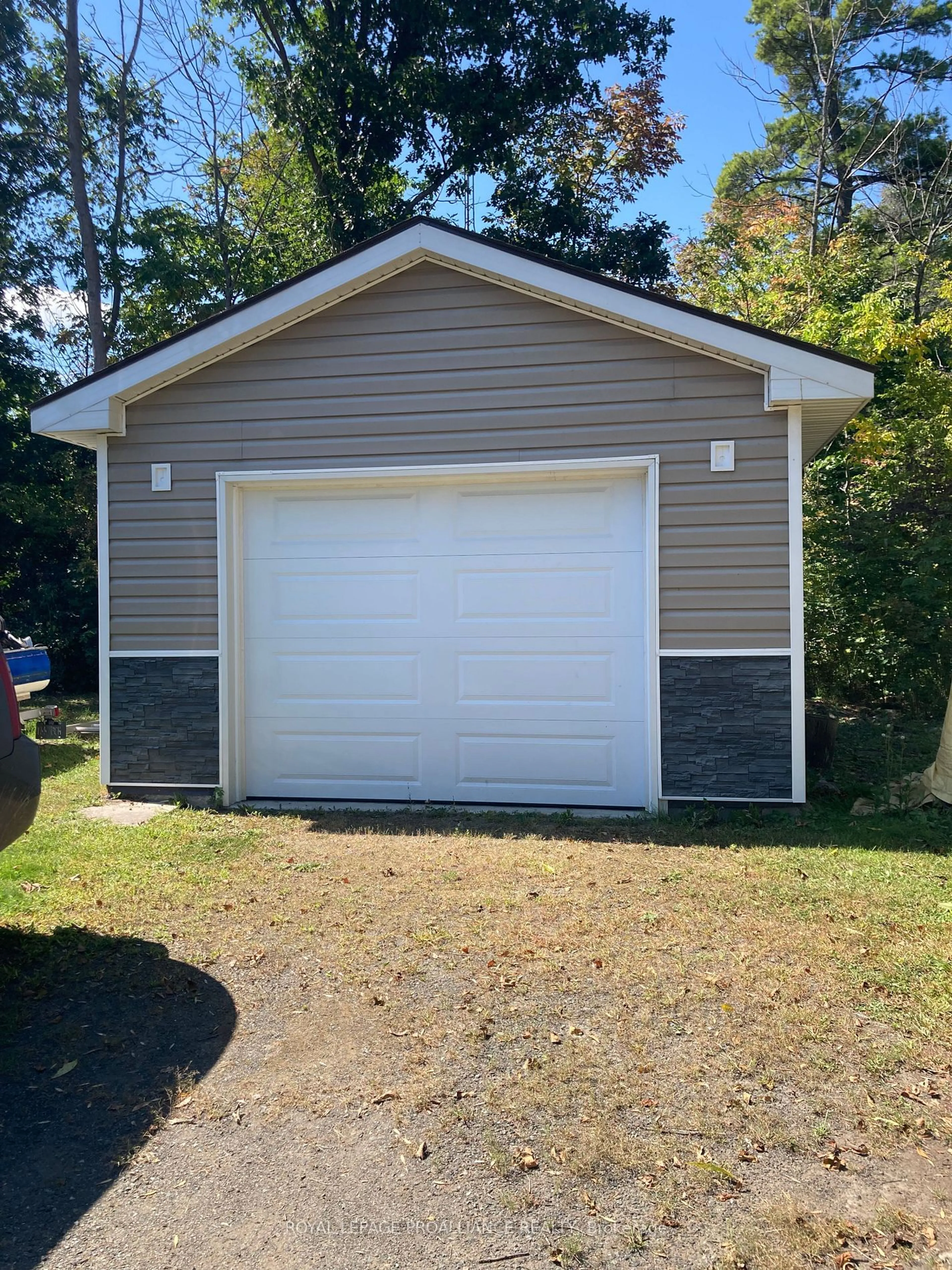 Shed for 10 Roscoe St, Marmora and Lake Ontario K0K 2M0