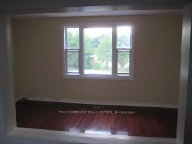 Additional property image - 154-156 Freelton Rd