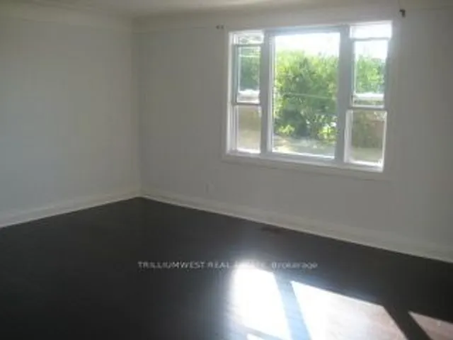 Additional property image - 154-156 Freelton Rd