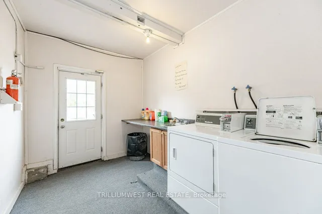 Additional property image - 154-156 Freelton Rd