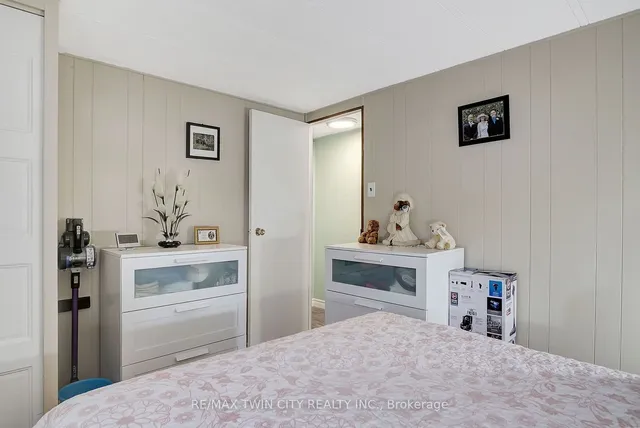 Additional property image - 1429 Sheffield Rd Unit 1A