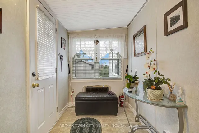 Additional property image - 1429 Sheffield Rd Unit 1A