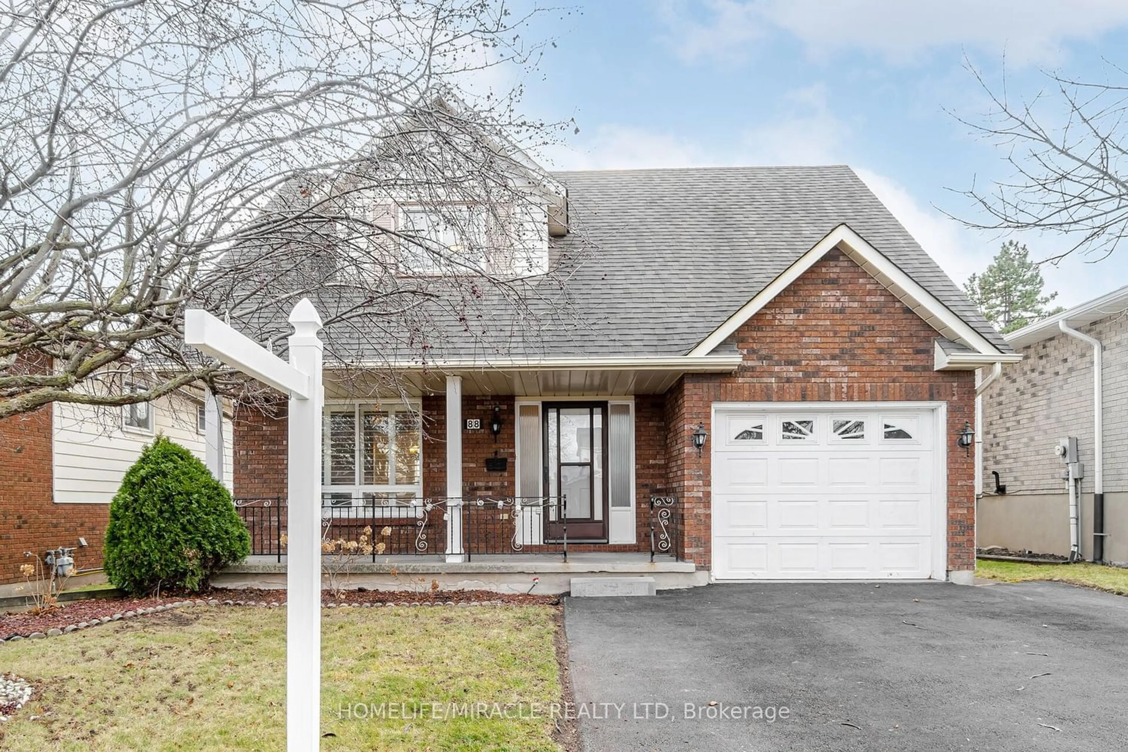 88 St Augustine Dr, St. Catharines, Ontario | Wahi