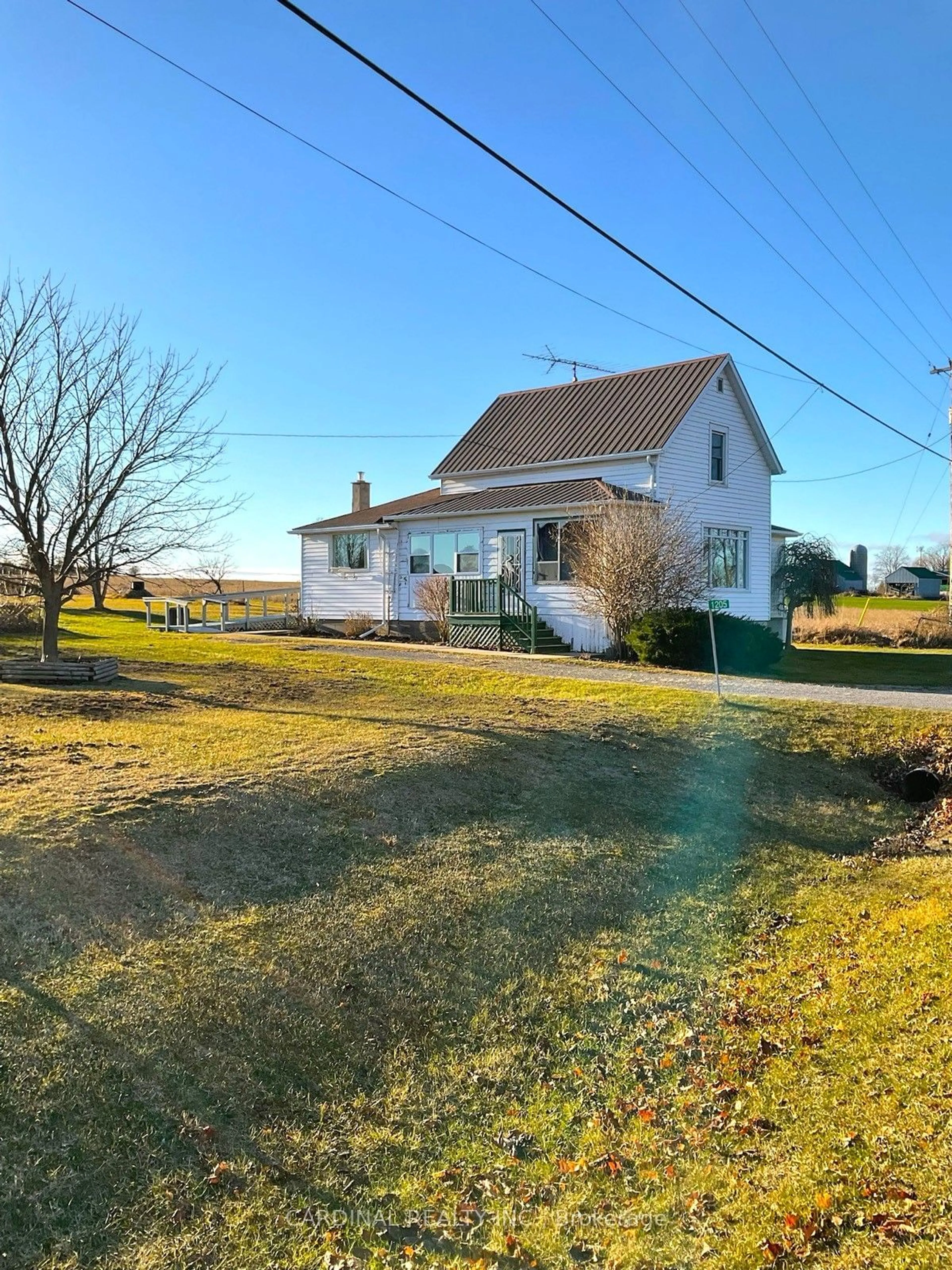 Fenced yard for 1205 County 18 Rd, Prince Edward County Ontario K0K 1P0