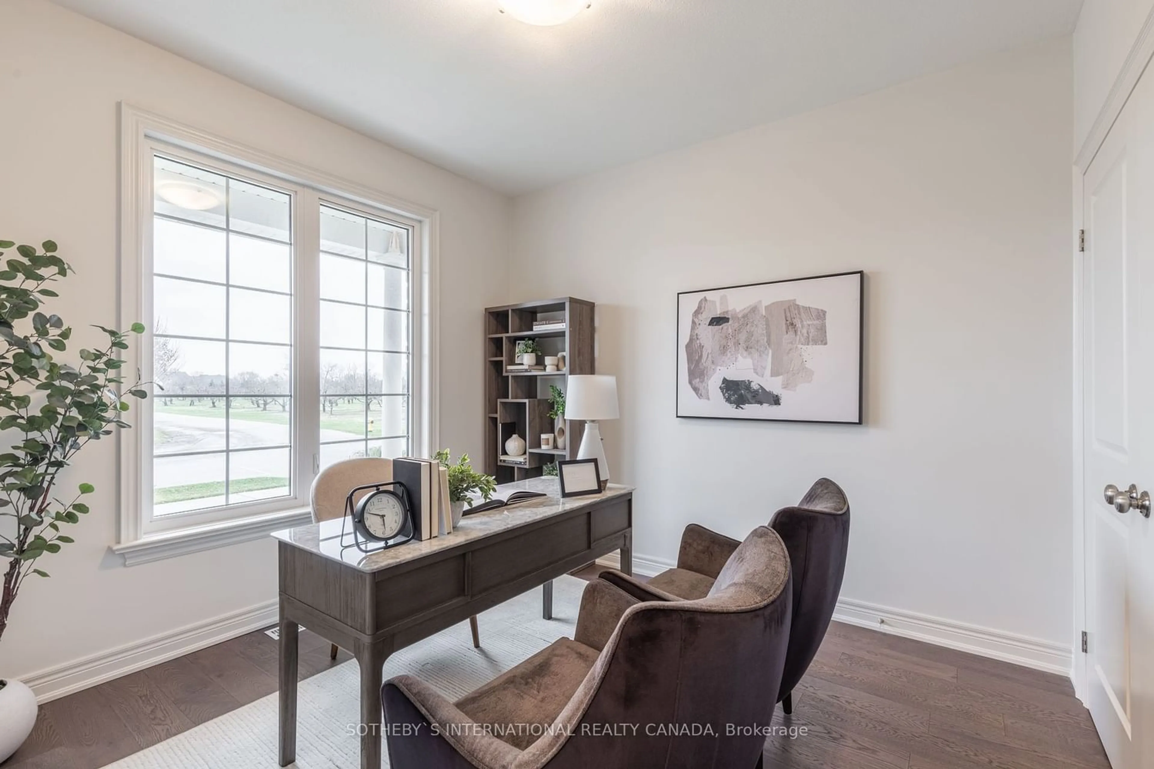 A pic of a room for 10 Summerhayes Dr, Niagara-on-the-Lake Ontario L0S 1J0