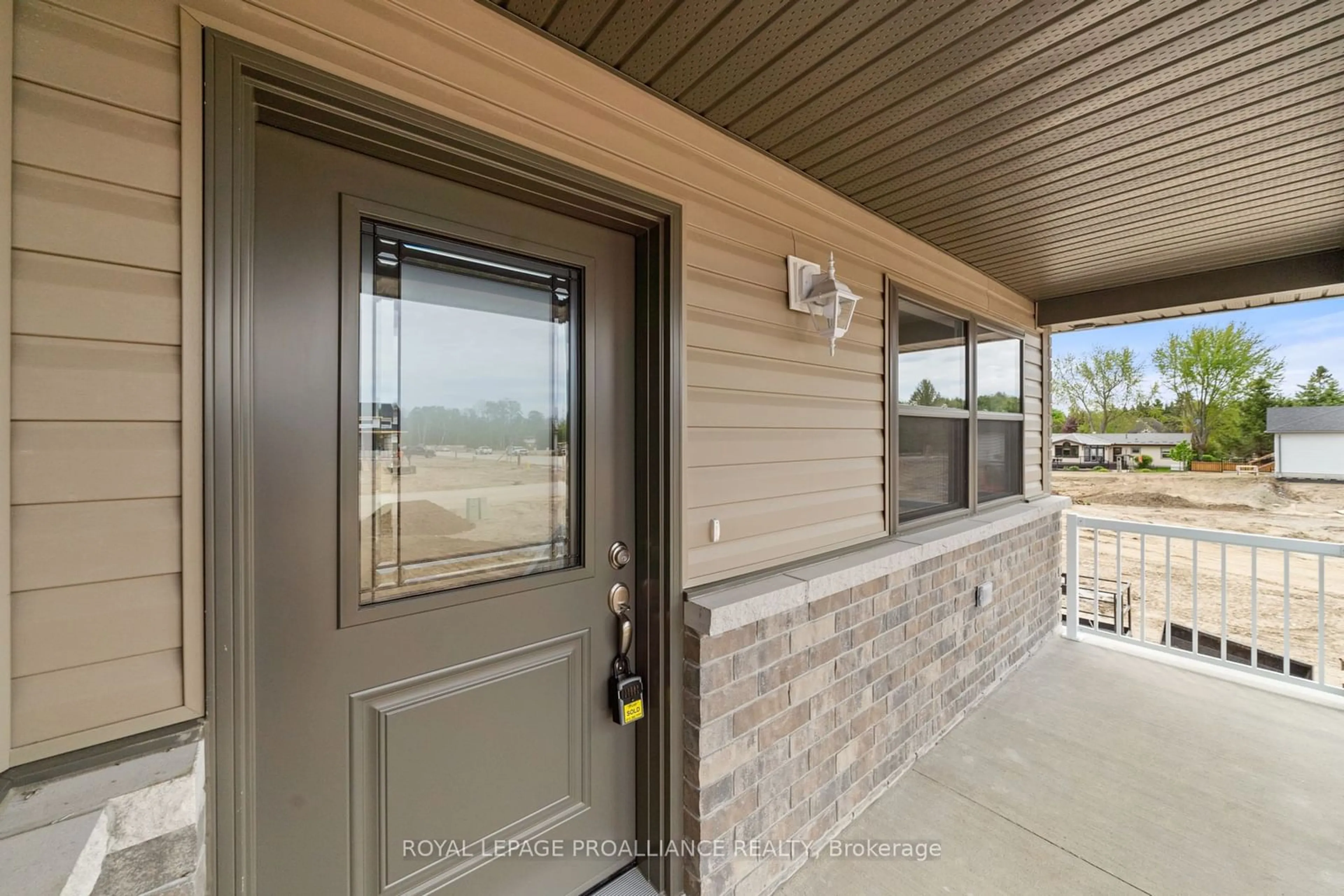 Indoor entryway, cement floor for 11 Clayton John Ave, Brighton Ontario K0K 1H0