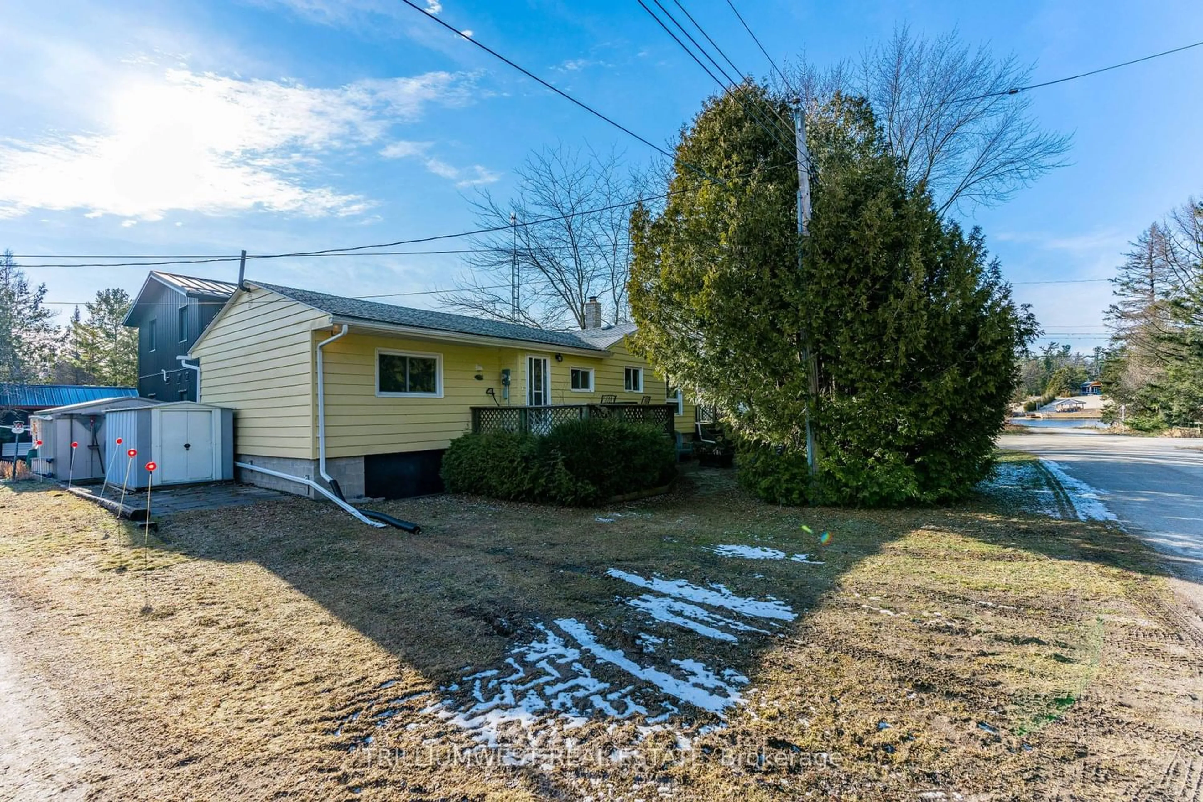 Frontside or backside of a home for 55 Marina Ave, South Bruce Peninsula Ontario N0H 2G0