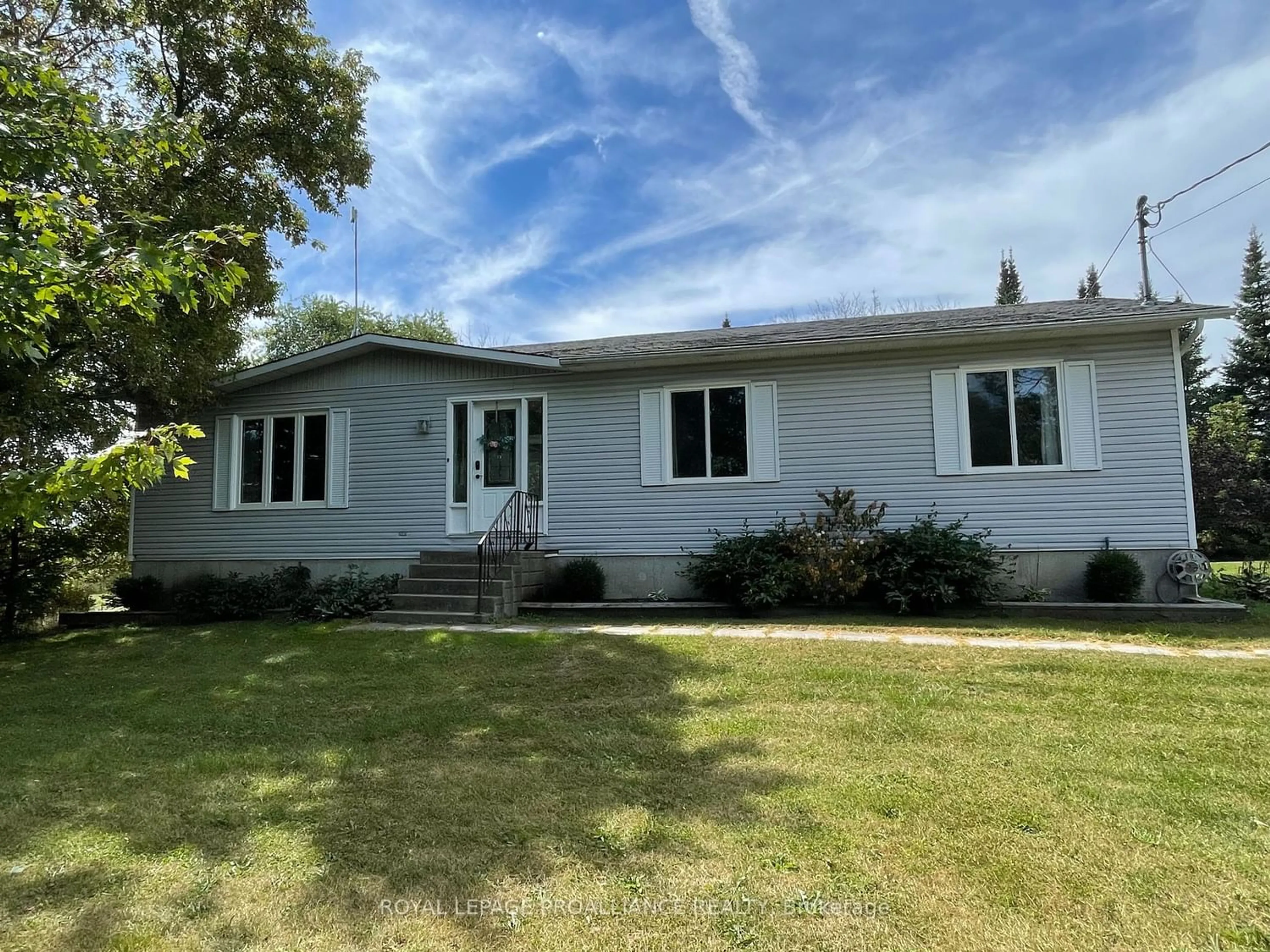 Frontside or backside of a home for 133 Shannonville Rd, Tyendinaga Ontario K0K 3A0