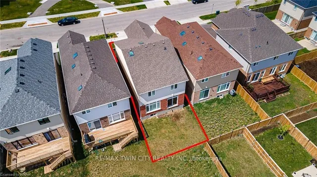 Additional property image - 166 Rivertrail Ave