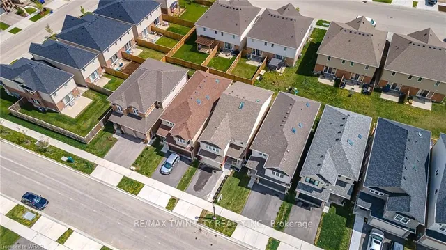 Additional property image - 166 Rivertrail Ave