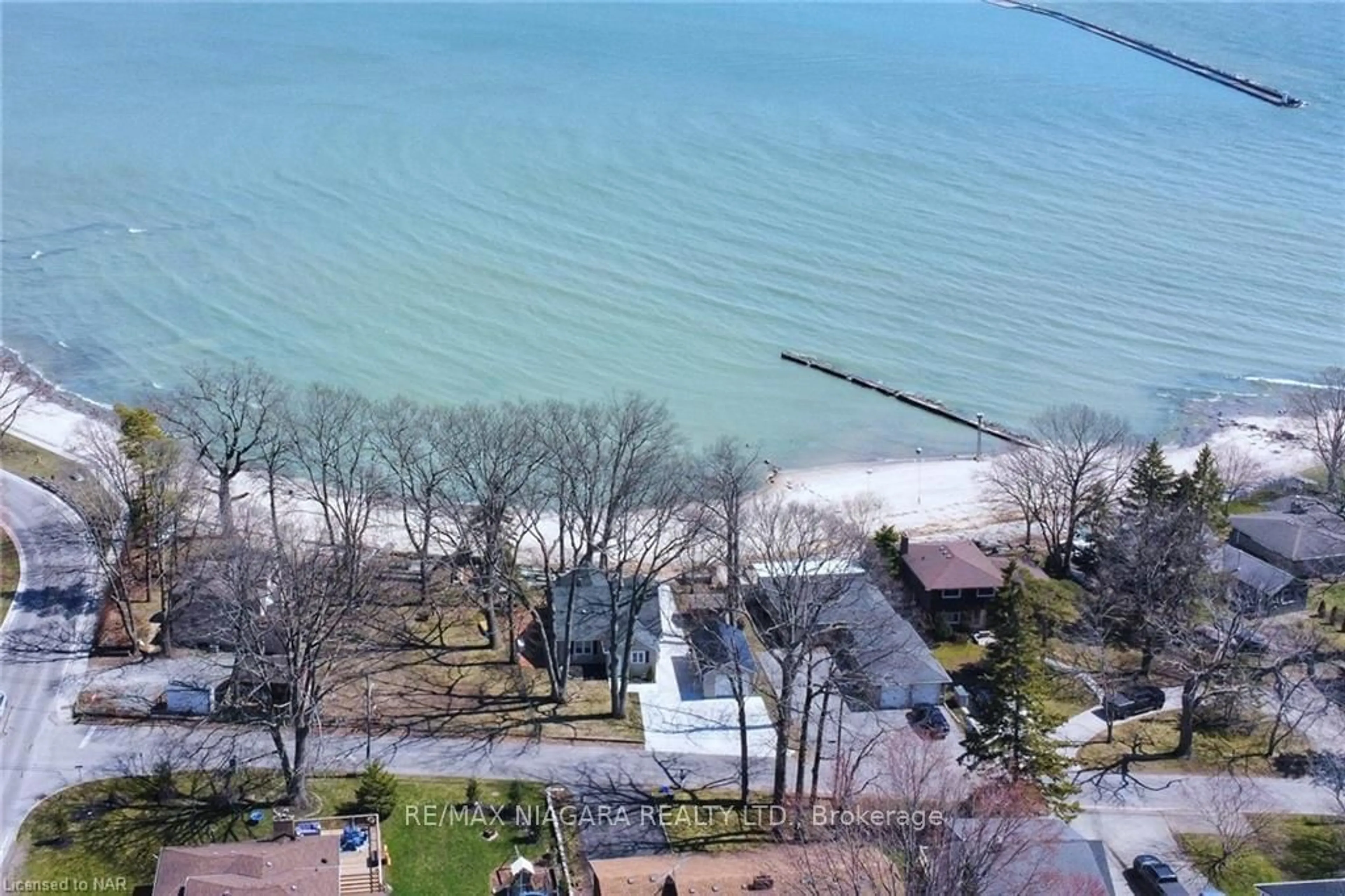 Lakeview for 15 Oakridge Cres, Port Colborne Ontario L3K 2T3