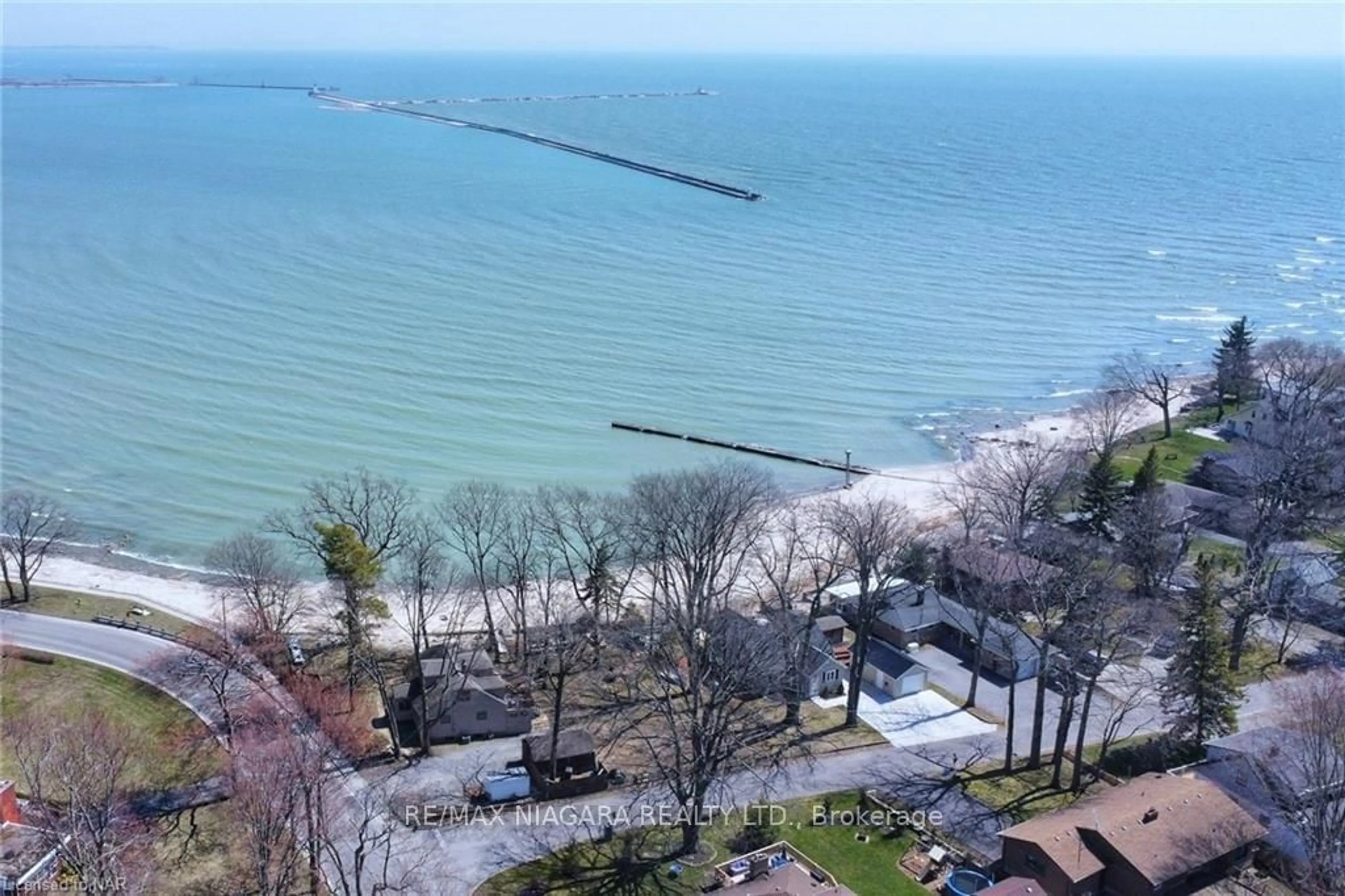 Lakeview for 15 Oakridge Cres, Port Colborne Ontario L3K 2T3