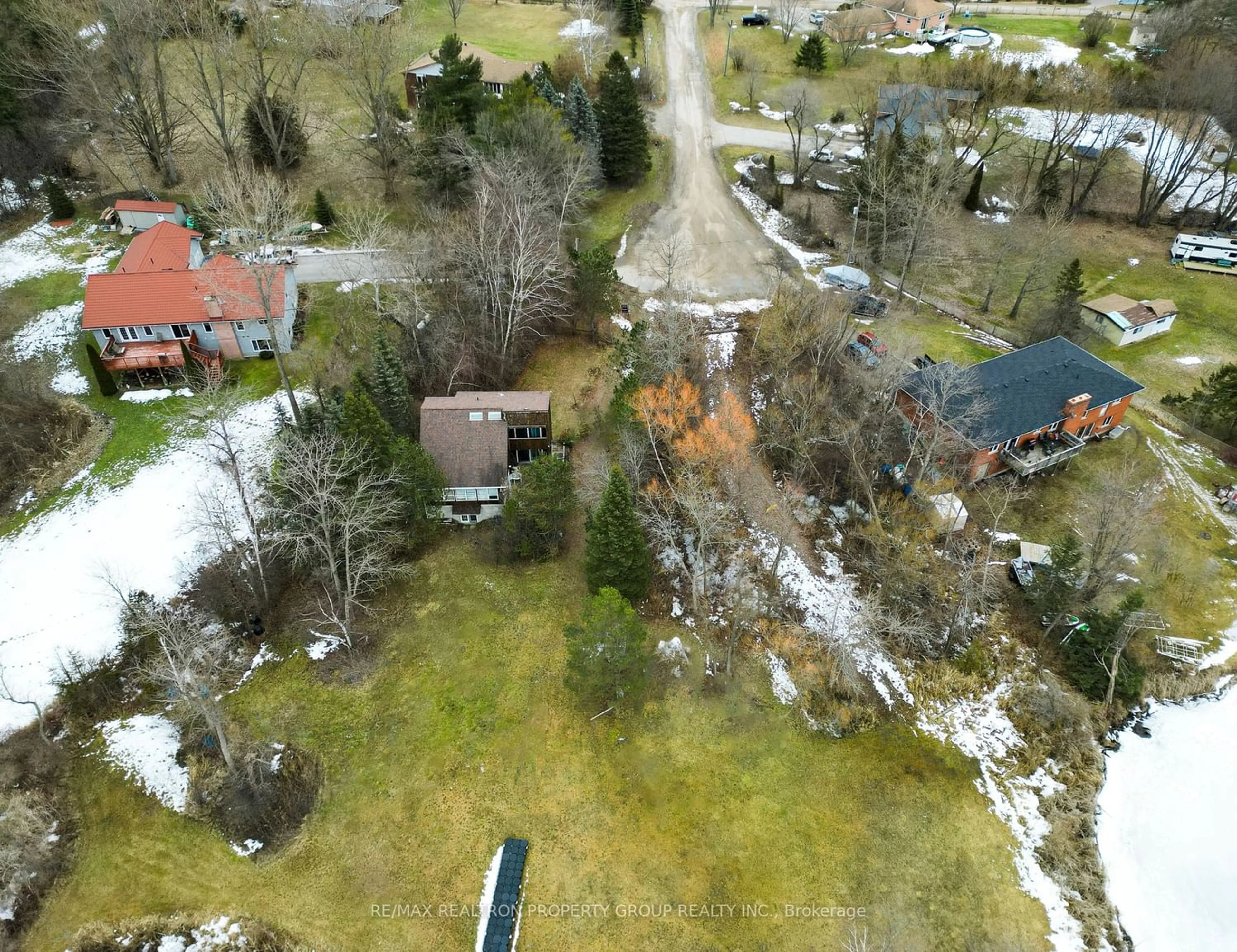 Frontside or backside of a home for 14 Bayview Crt, Kawartha Lakes Ontario K0M 2C0