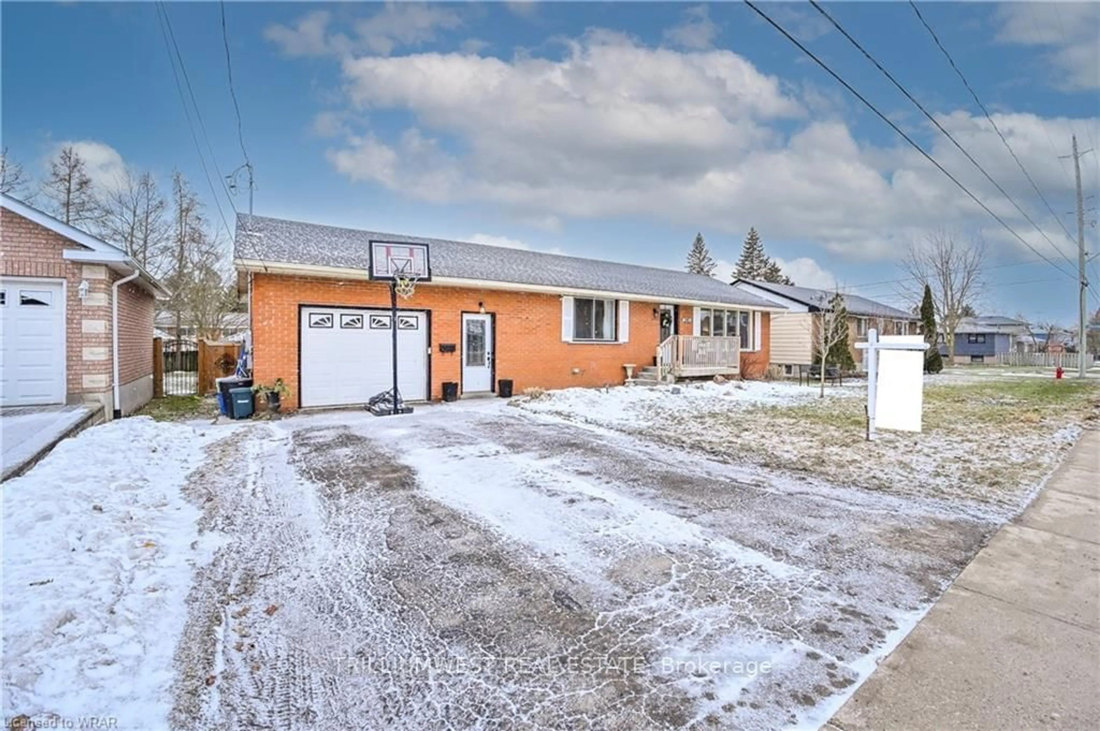 A pic from exterior of the house or condo for 245 Domville St, Wellington North Ontario N0G 1A0