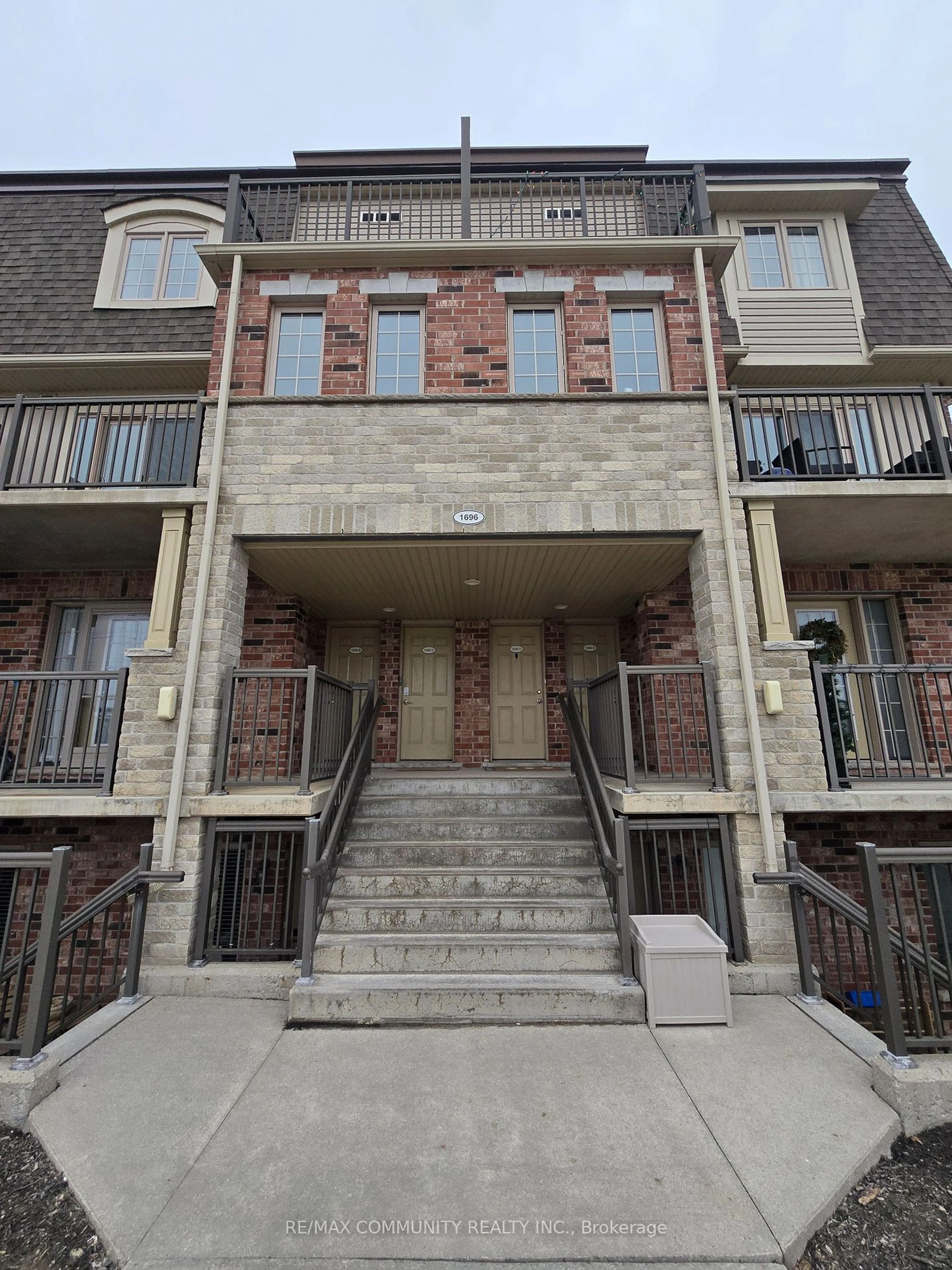 A pic from exterior of the house or condo for 1696 Fischer Hallman Rd #B, Kitchener Ontario N2R 1P7