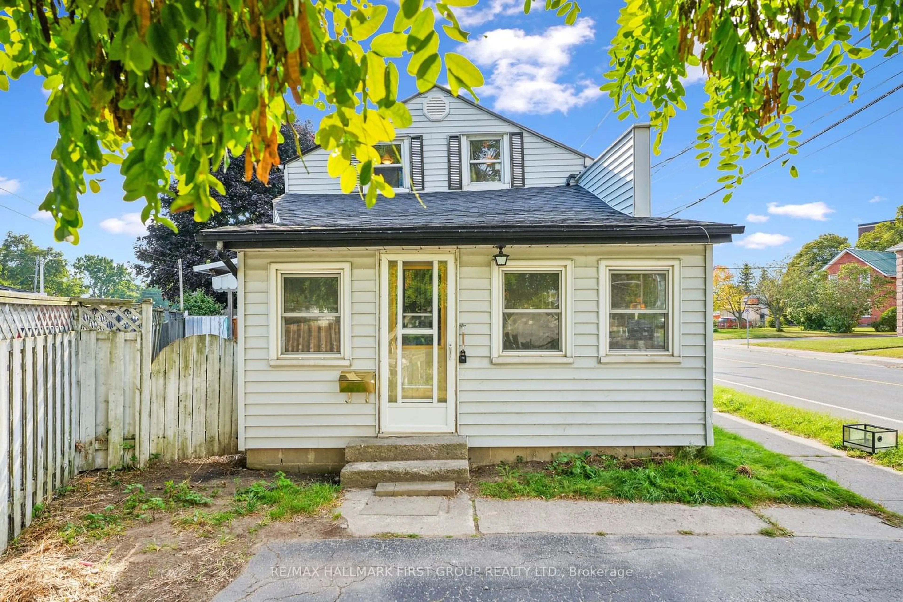 Cottage for 267 University Ave, Cobourg Ontario K9A 2H8