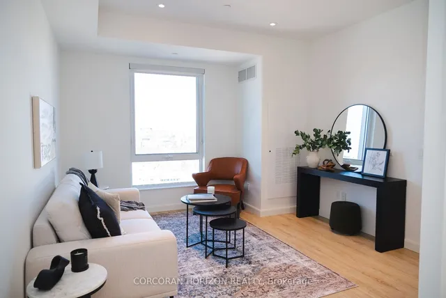 Additional property image - 741 King St Unit 1704