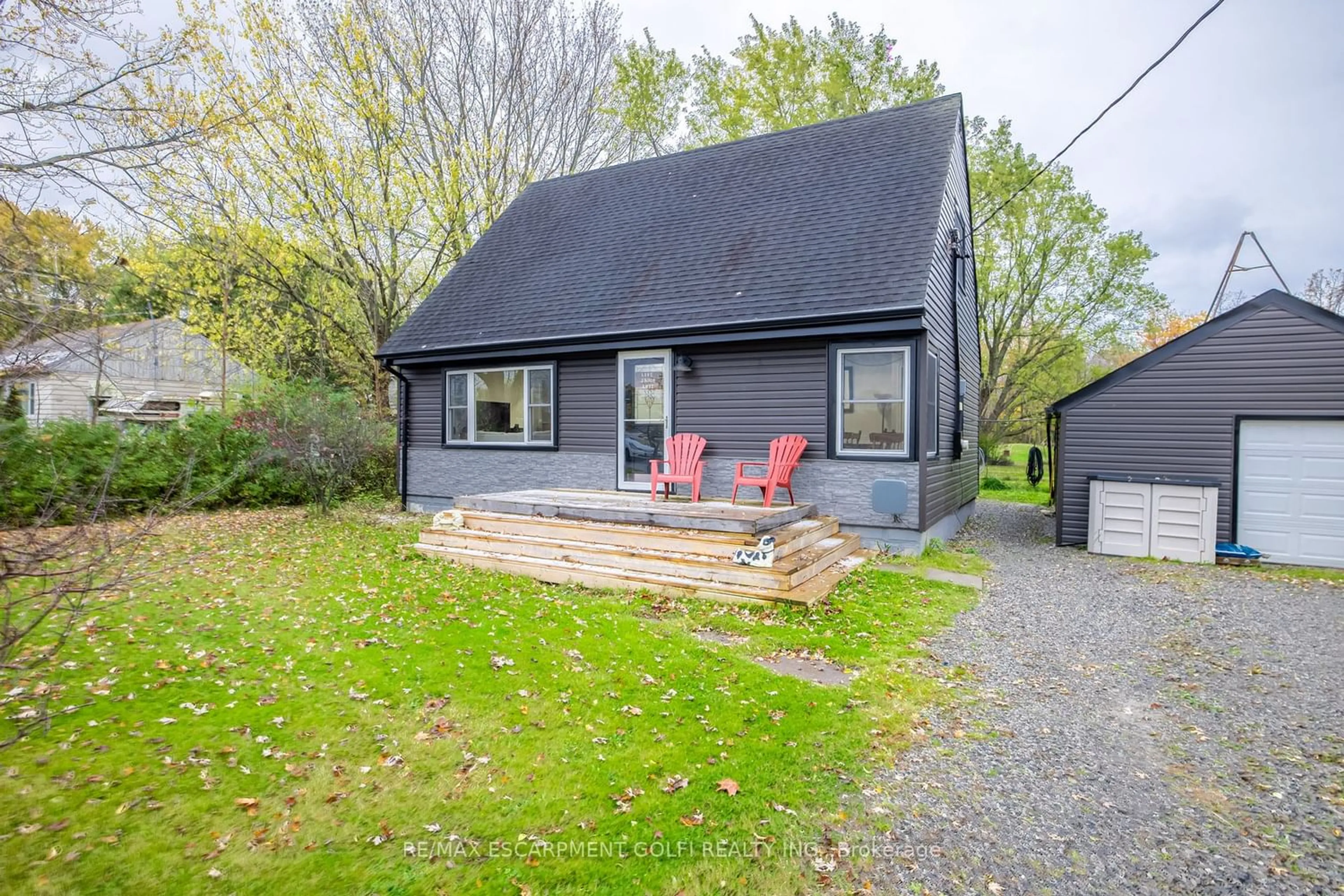 Cottage for 3815 Hwy 3, Port Colborne Ontario L0S 1R0