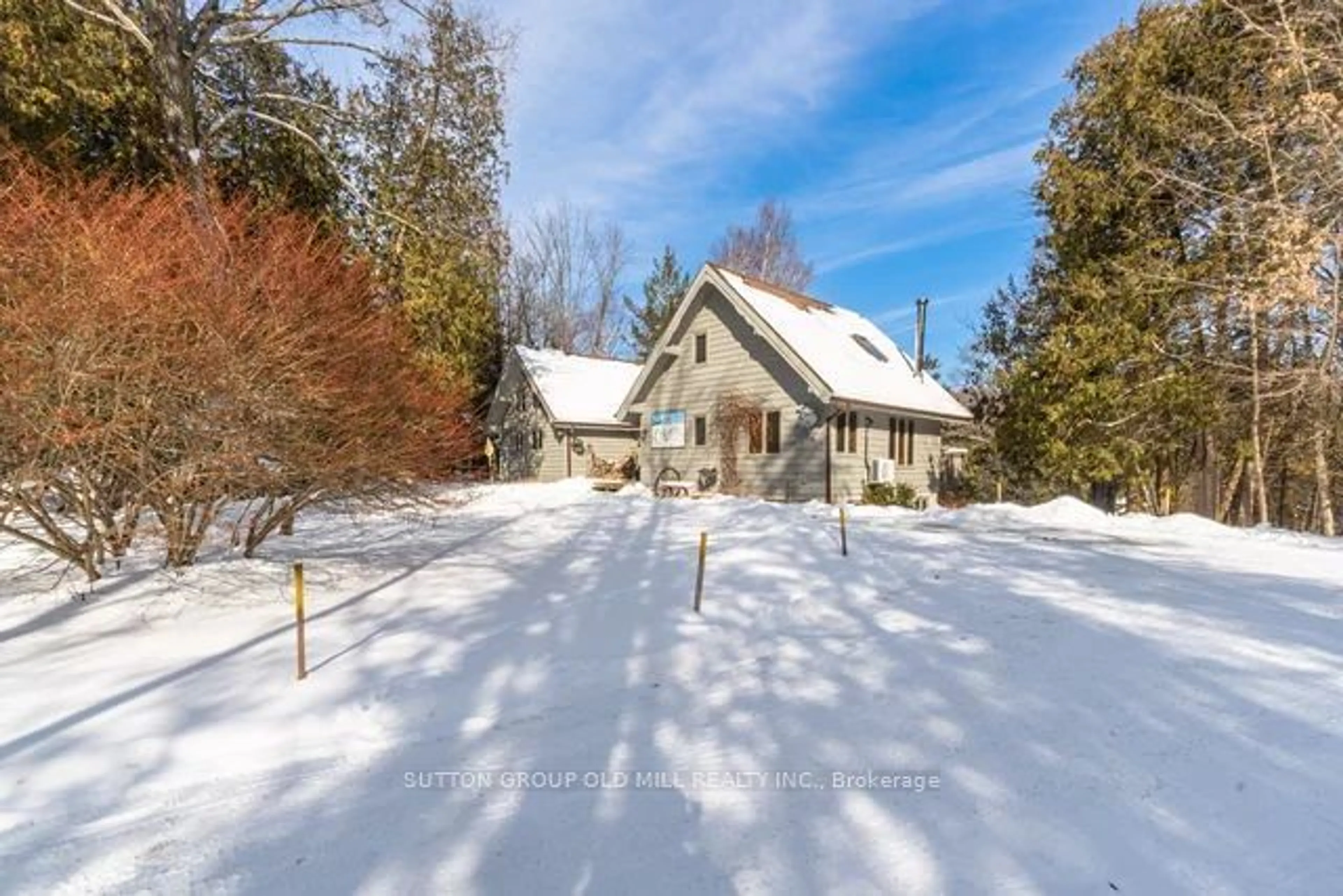 Cottage for 15 Pine River Cres, Mulmur Ontario L0N 1M0