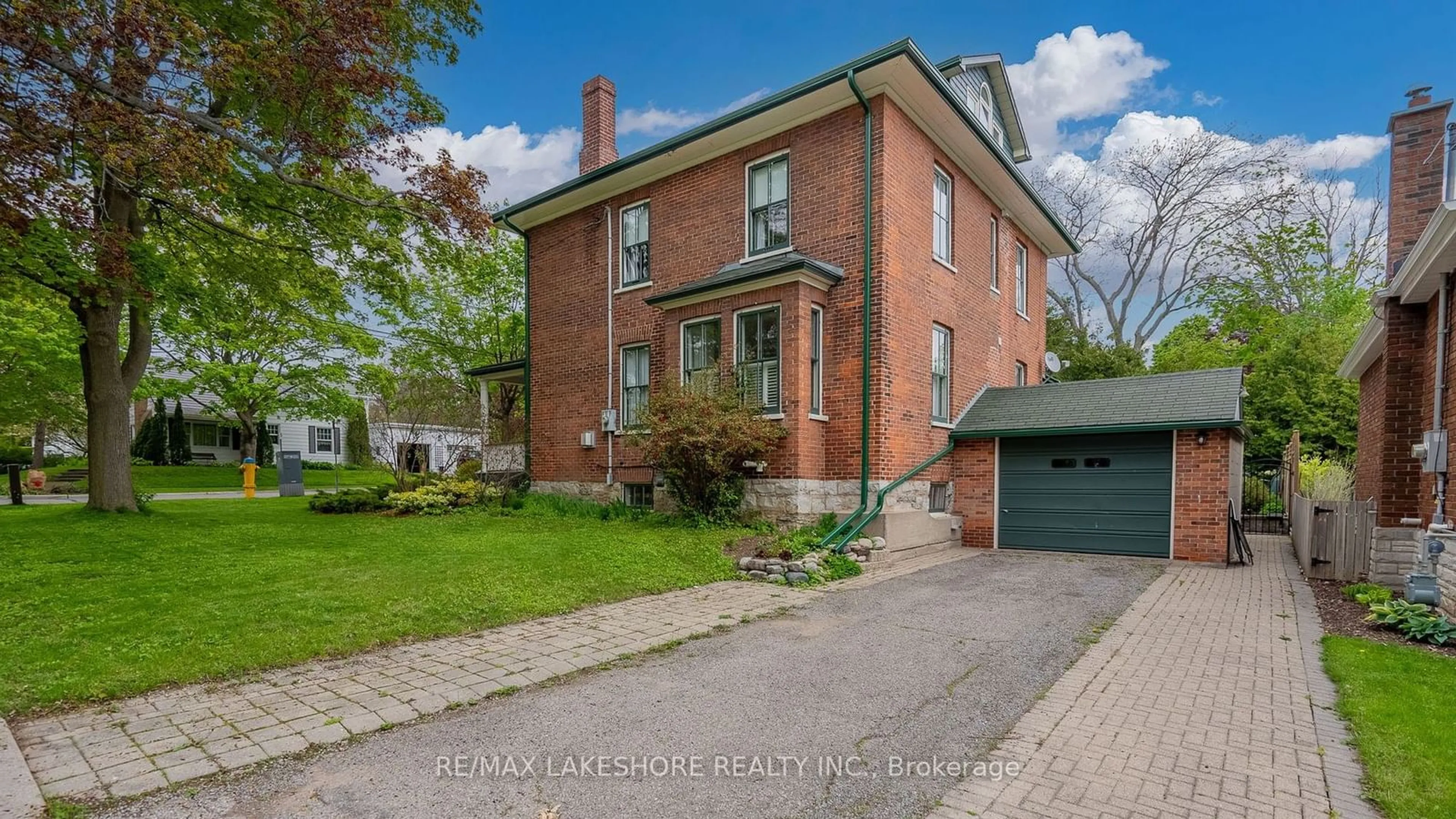 Home with brick exterior material for 183 James St, Cobourg Ontario K9A 1H5