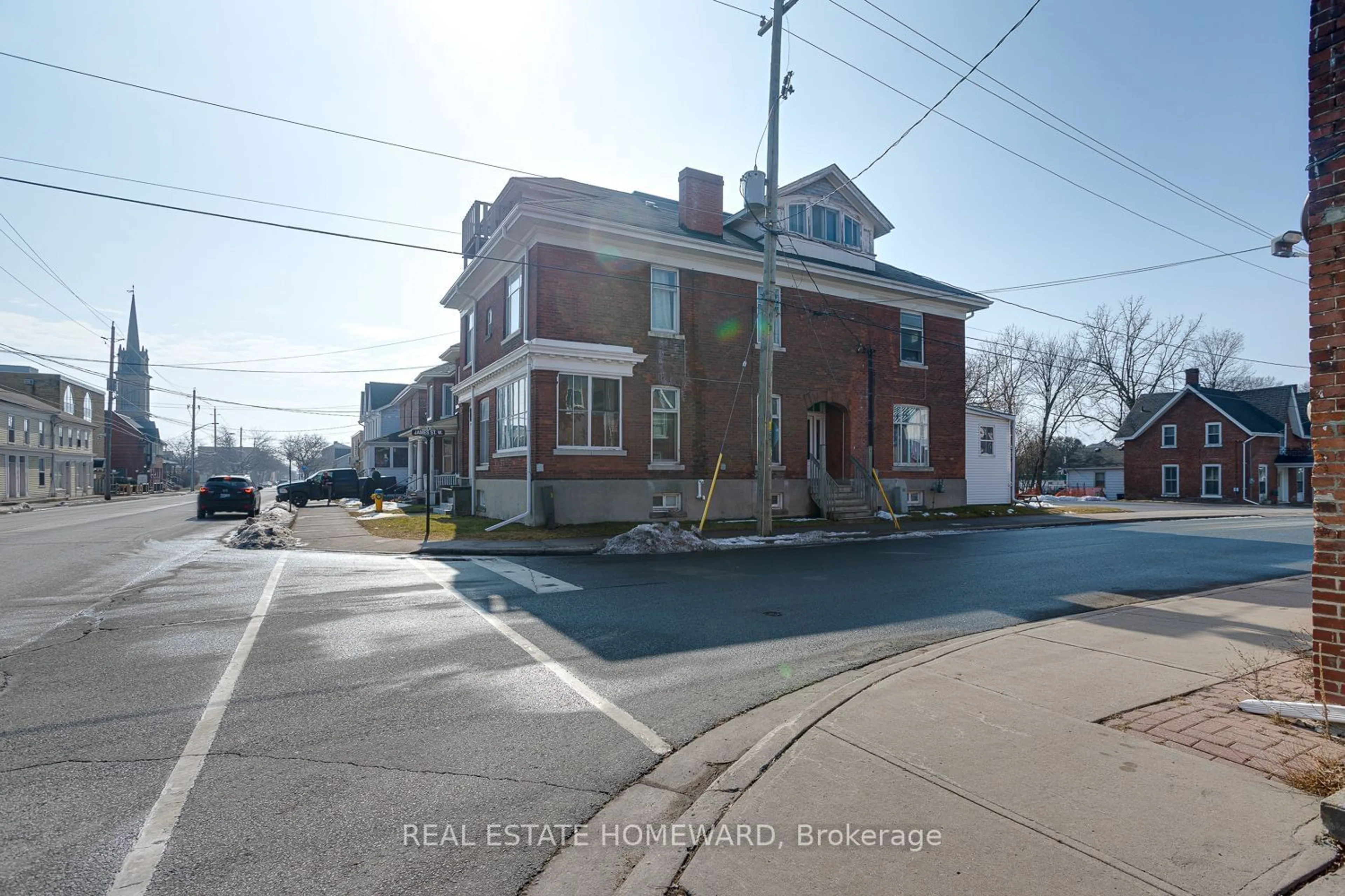 Street view for 1 James St, Cobourg Ontario K9A 2J8