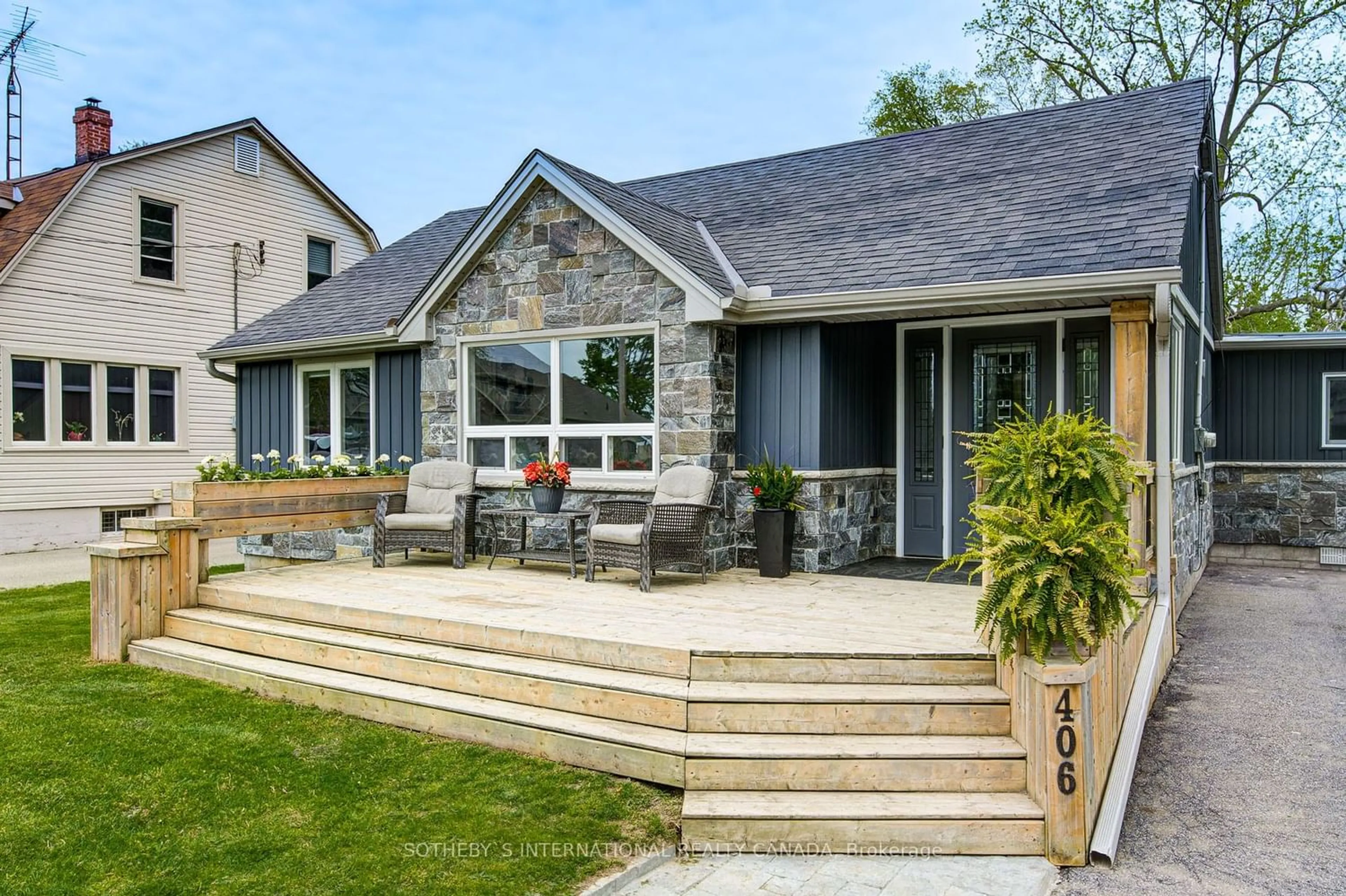 Unknown for 406 Nelson St, Norfolk Ontario N0A 1N0