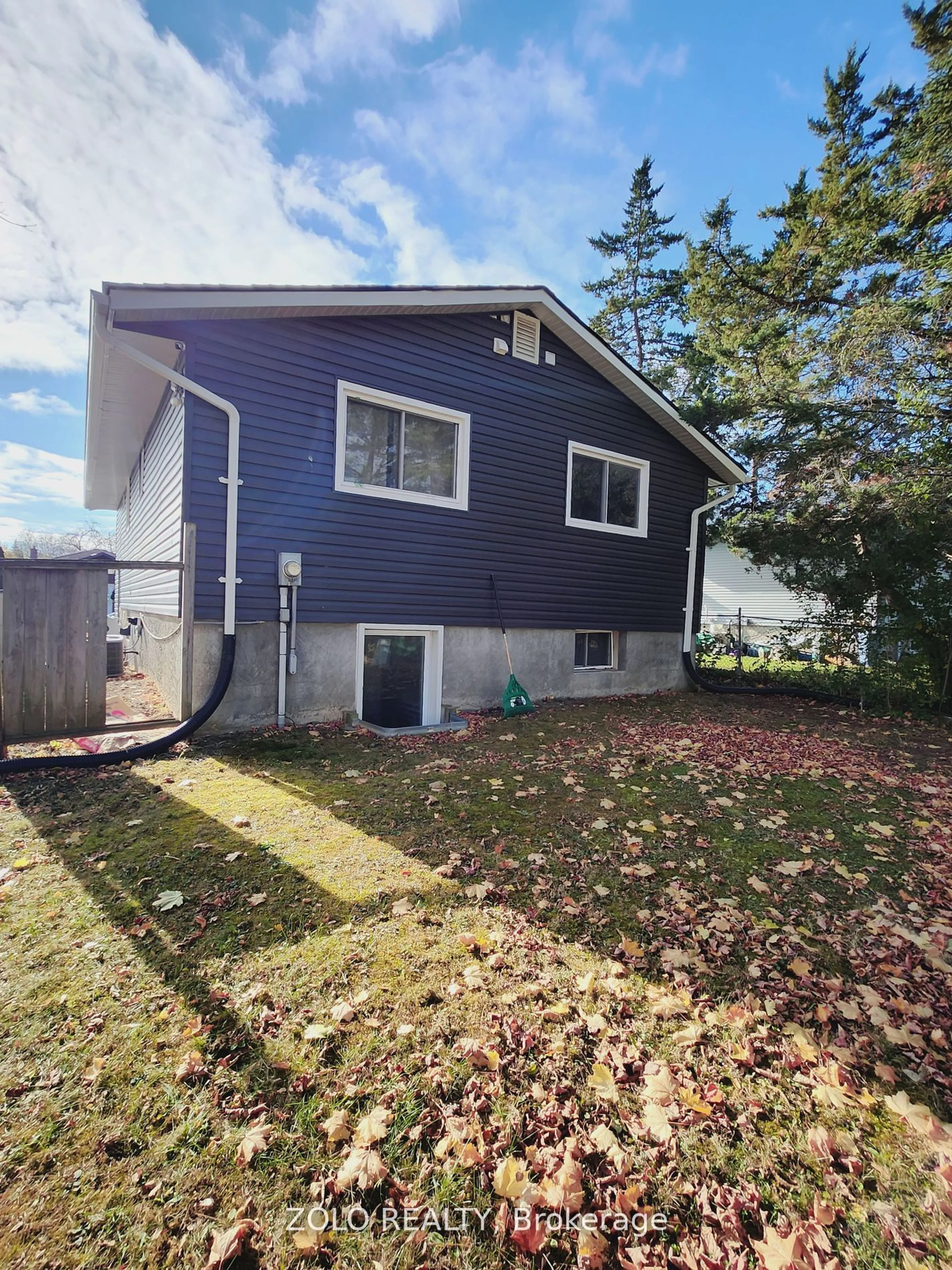Frontside or backside of a home for 64 Woodstone Cres, Kingston Ontario K7M 6K9