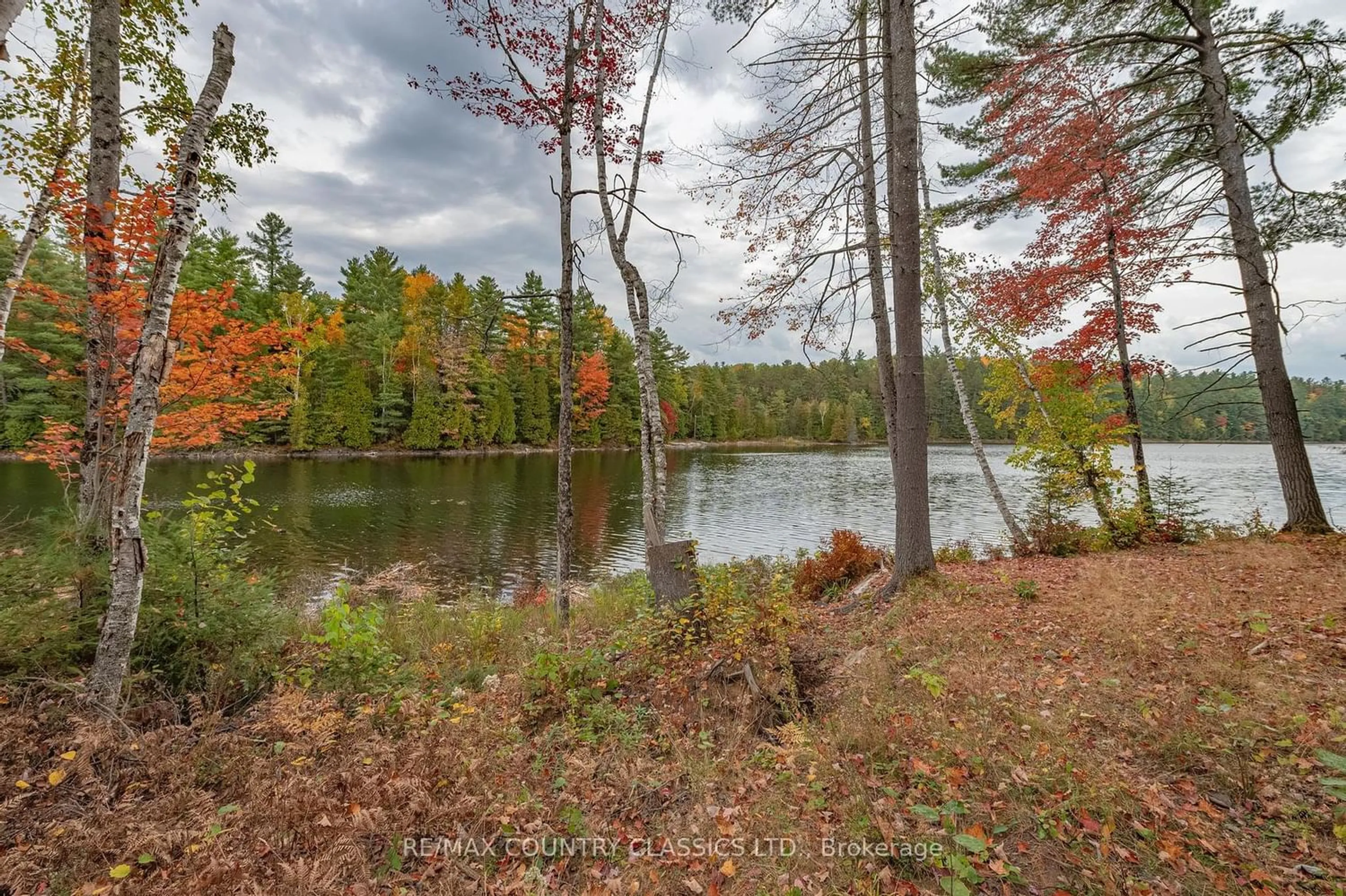 Patio, the view of lake or river for 414 Lake Of Islands Rd, Marmora and Lake Ontario K0L 1W0