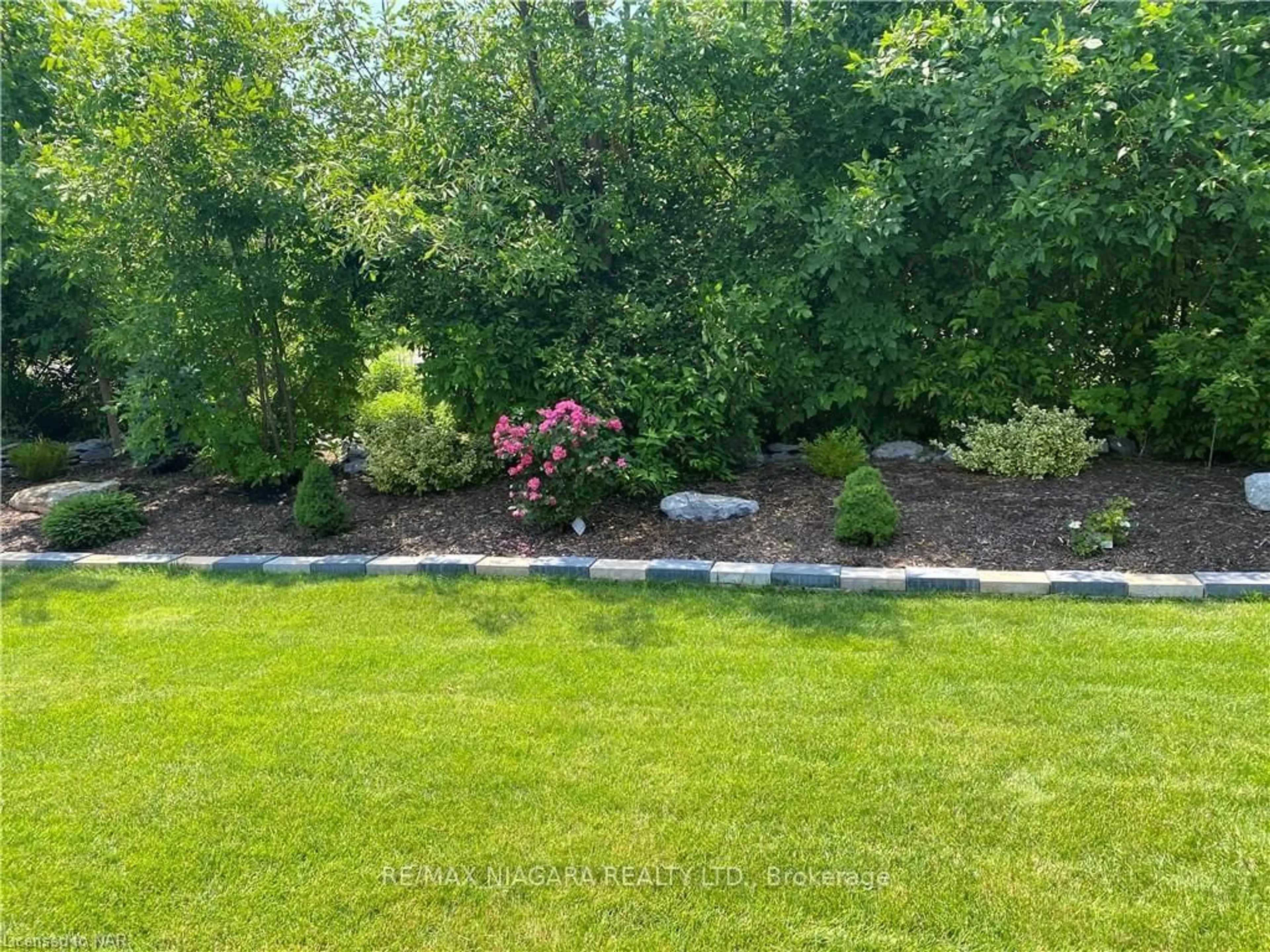 Patio, the fenced backyard for 254 Lancaster Dr, Port Colborne Ontario L3K 0A8