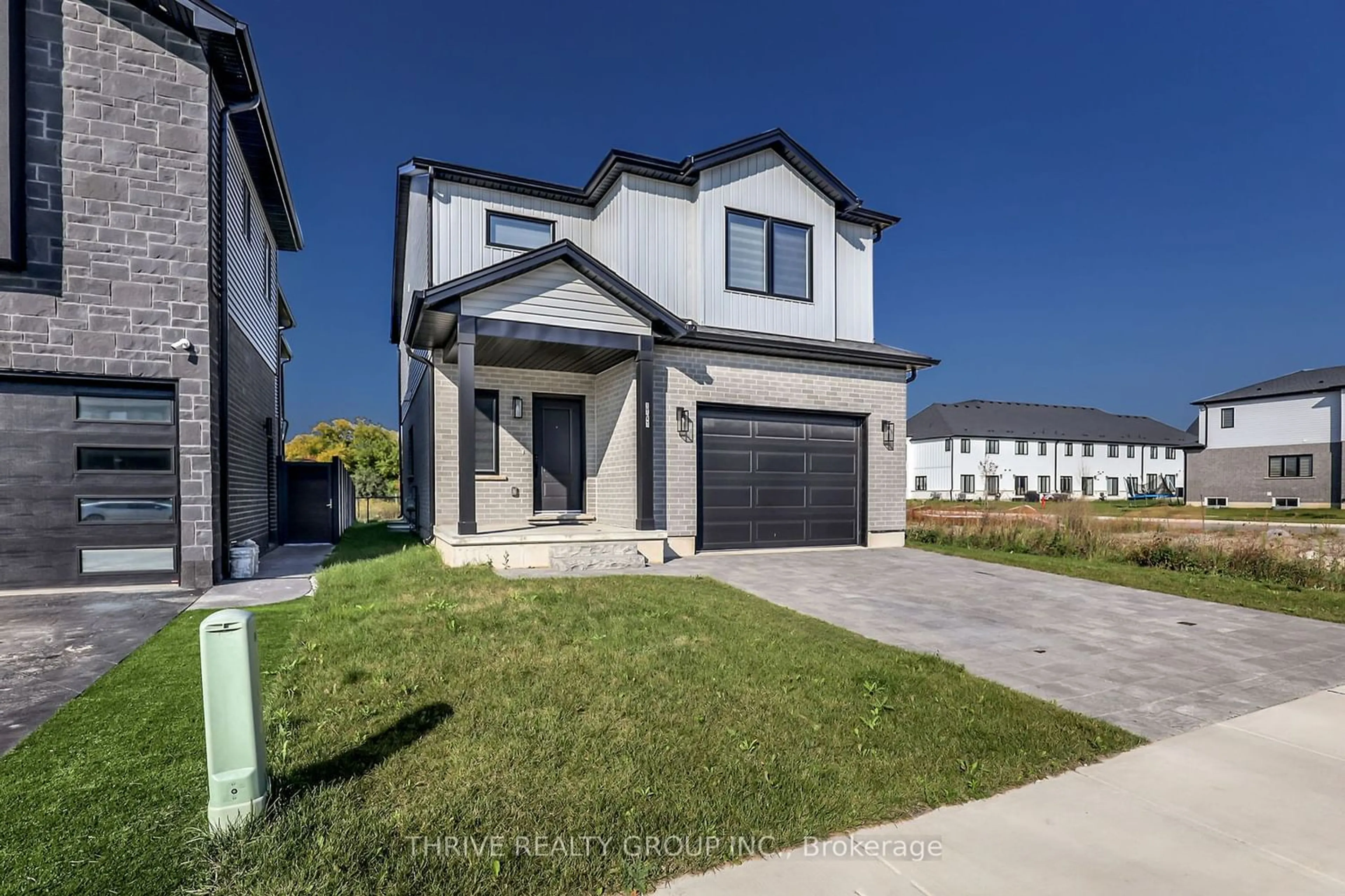 Frontside or backside of a home for 3747 Somerston Cres, London Ontario N6L 0G4