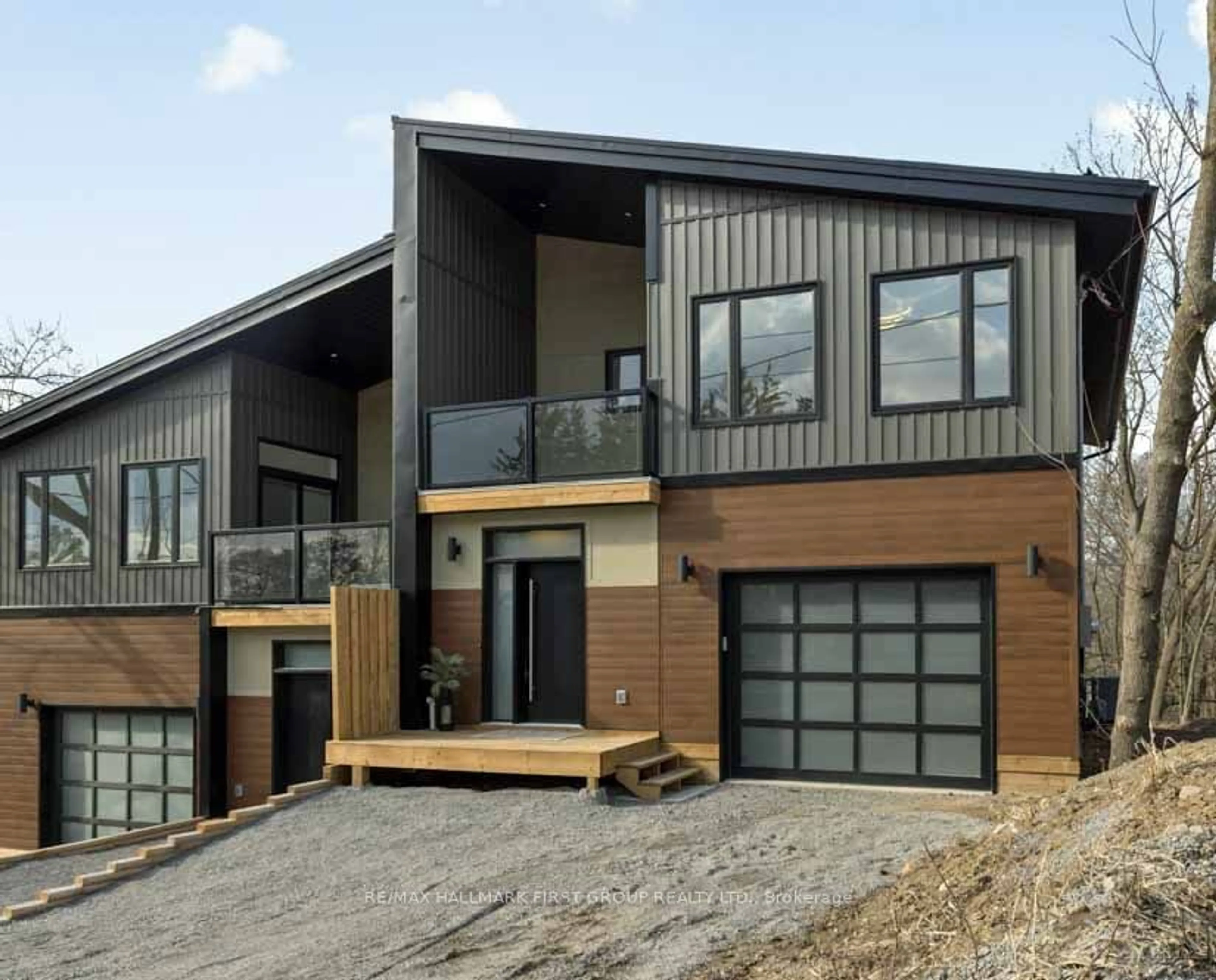 Frontside or backside of a home for 186 Elgin St, Centre Hastings Ontario K0K 2K0
