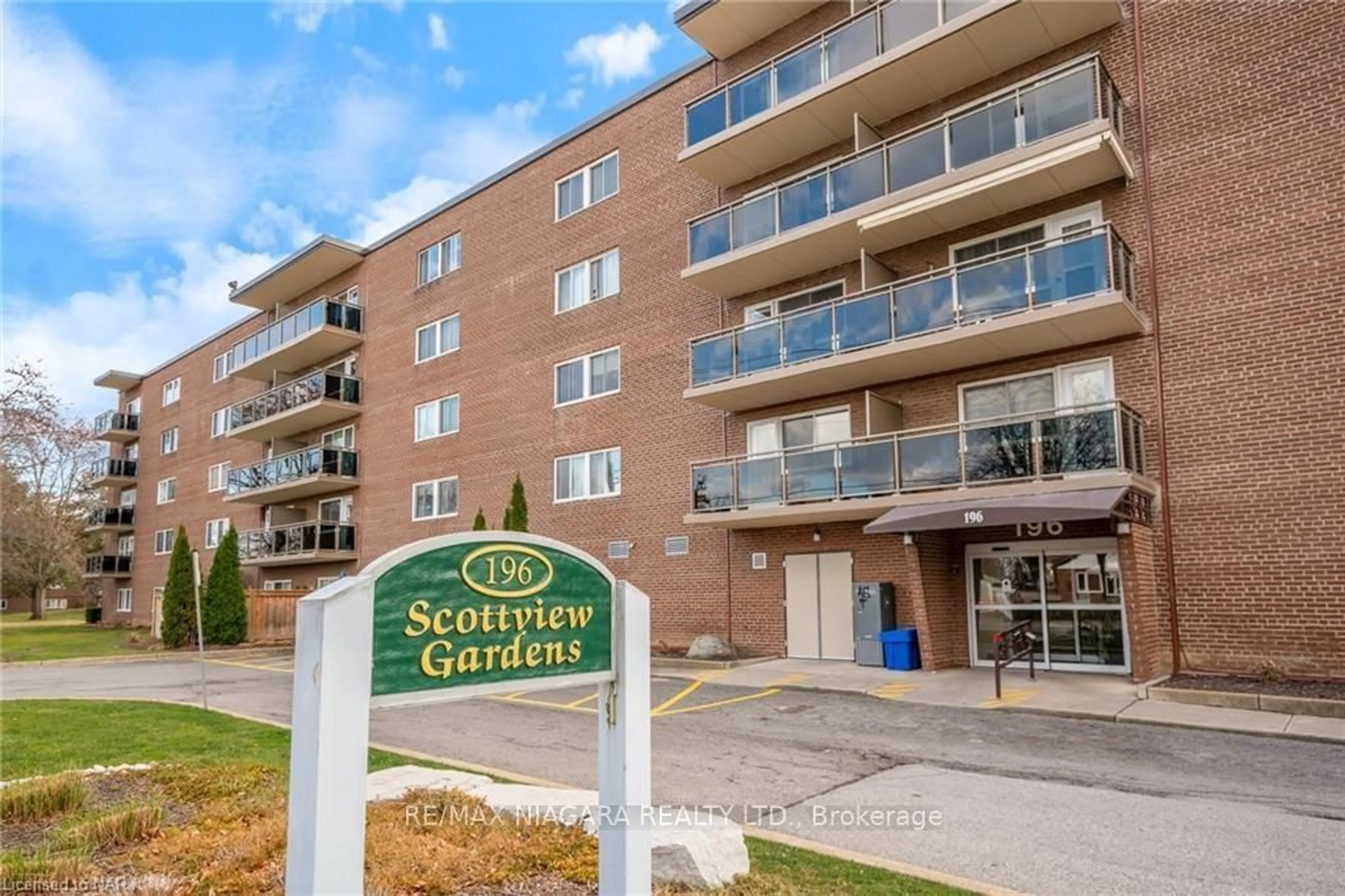 Balcony in the apartment for 196 Scott St #302, St. Catharines Ontario L2N 5T2
