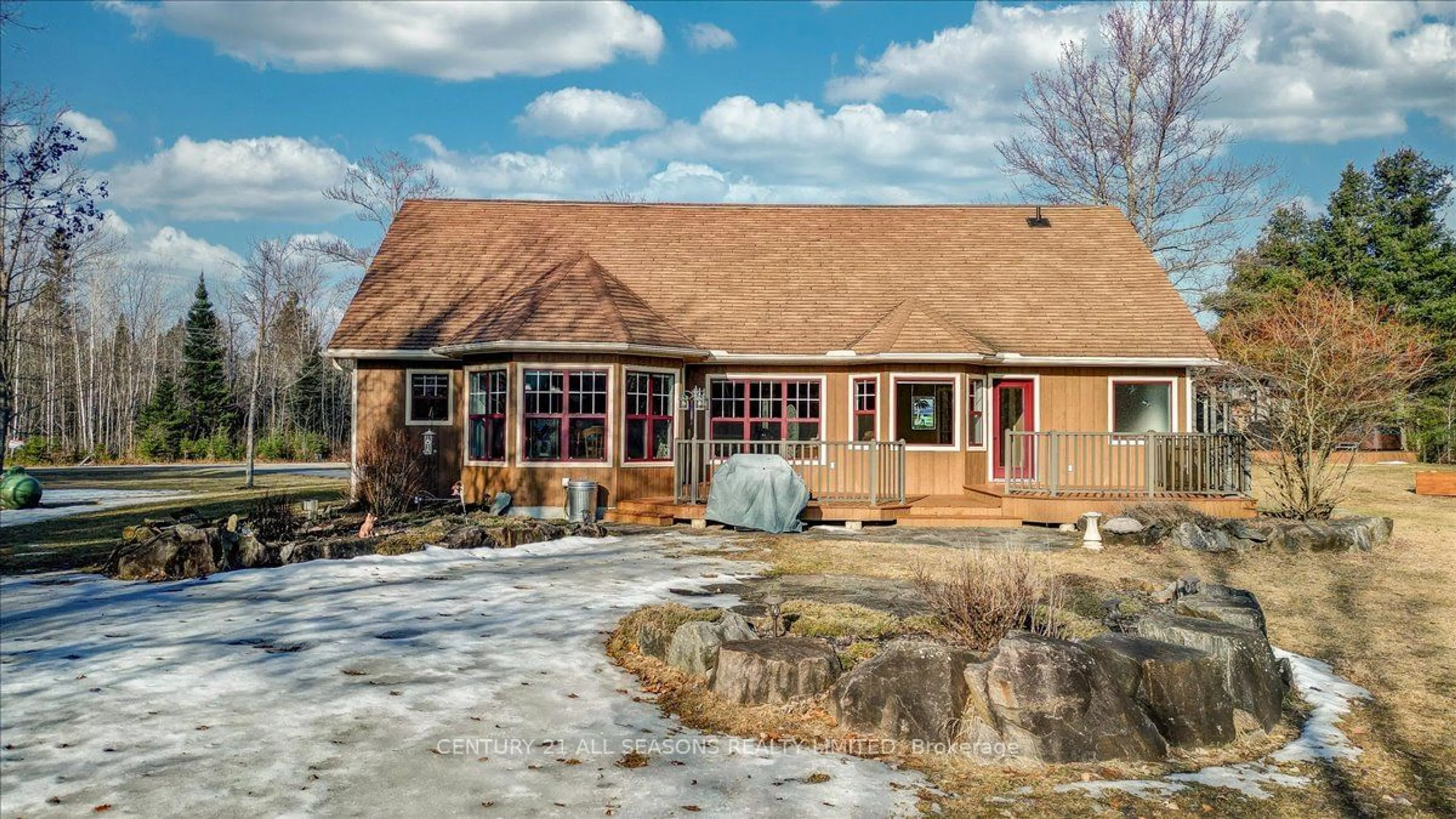Cottage for 52 Nicklaus Dr, Bancroft Ontario K0L 1C0