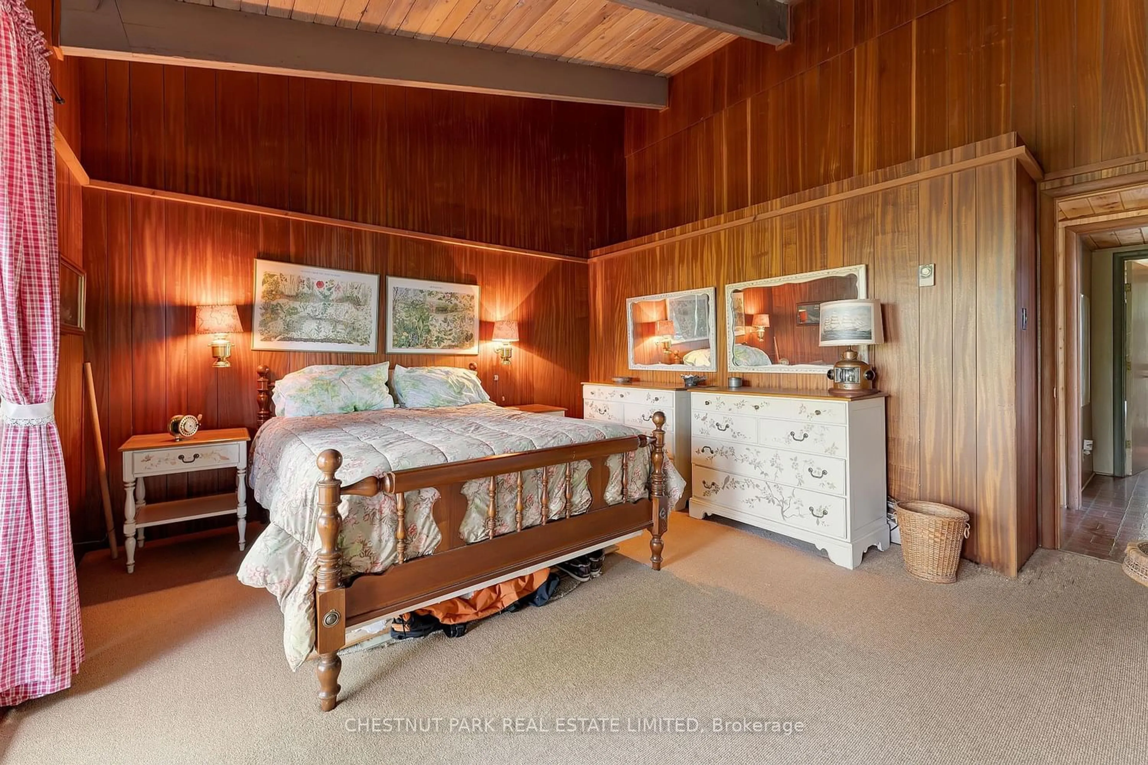 Bedroom for 92 Prince Regent Island, Leeds & the Thousand Island Ontario K0E 1L0