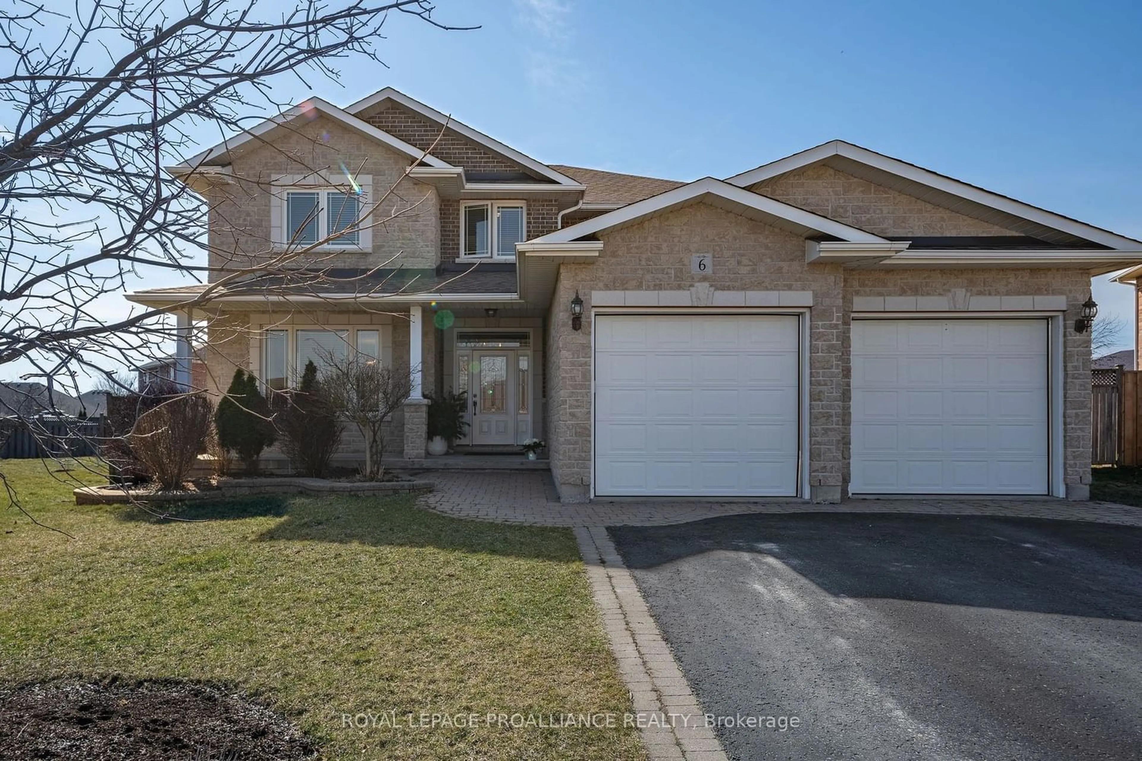 Frontside or backside of a home for 6 Dorset Crt, Belleville Ontario K8N 4Z5