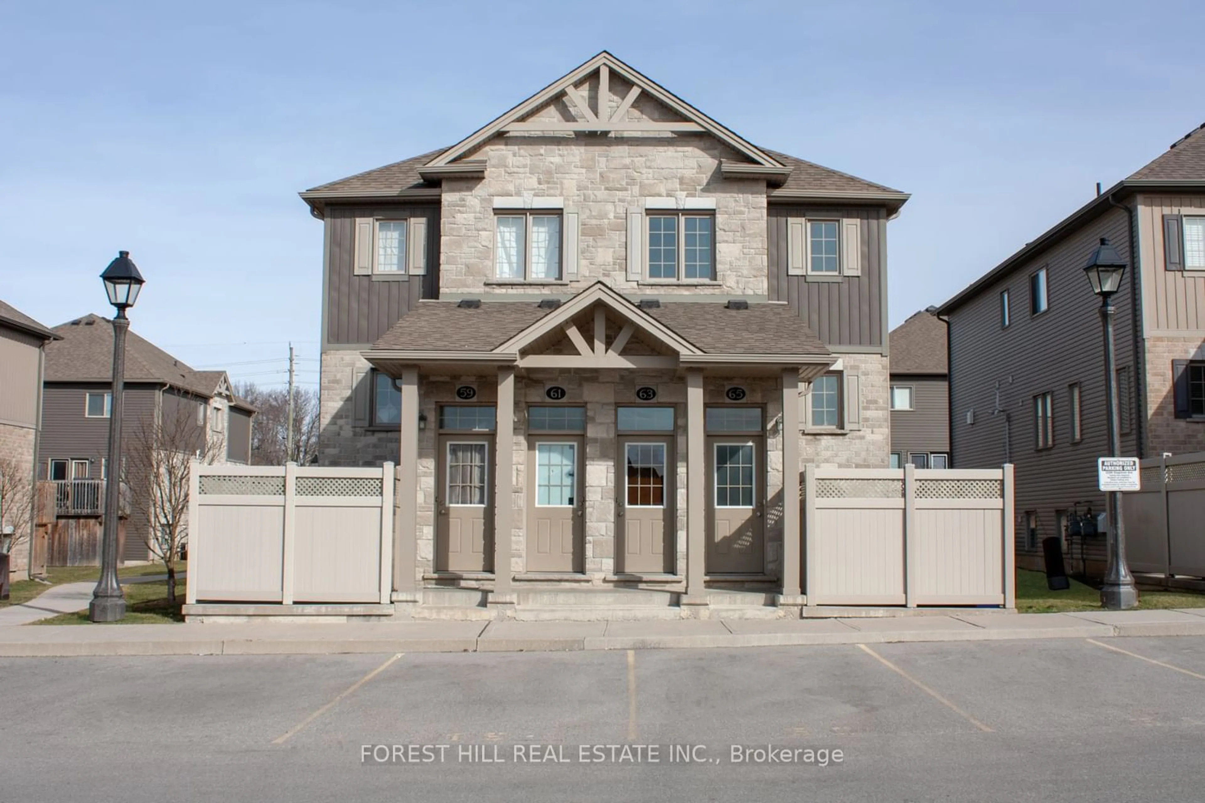 A pic from exterior of the house or condo for 3200 Singleton Ave #63, London Ontario N6L 0C7