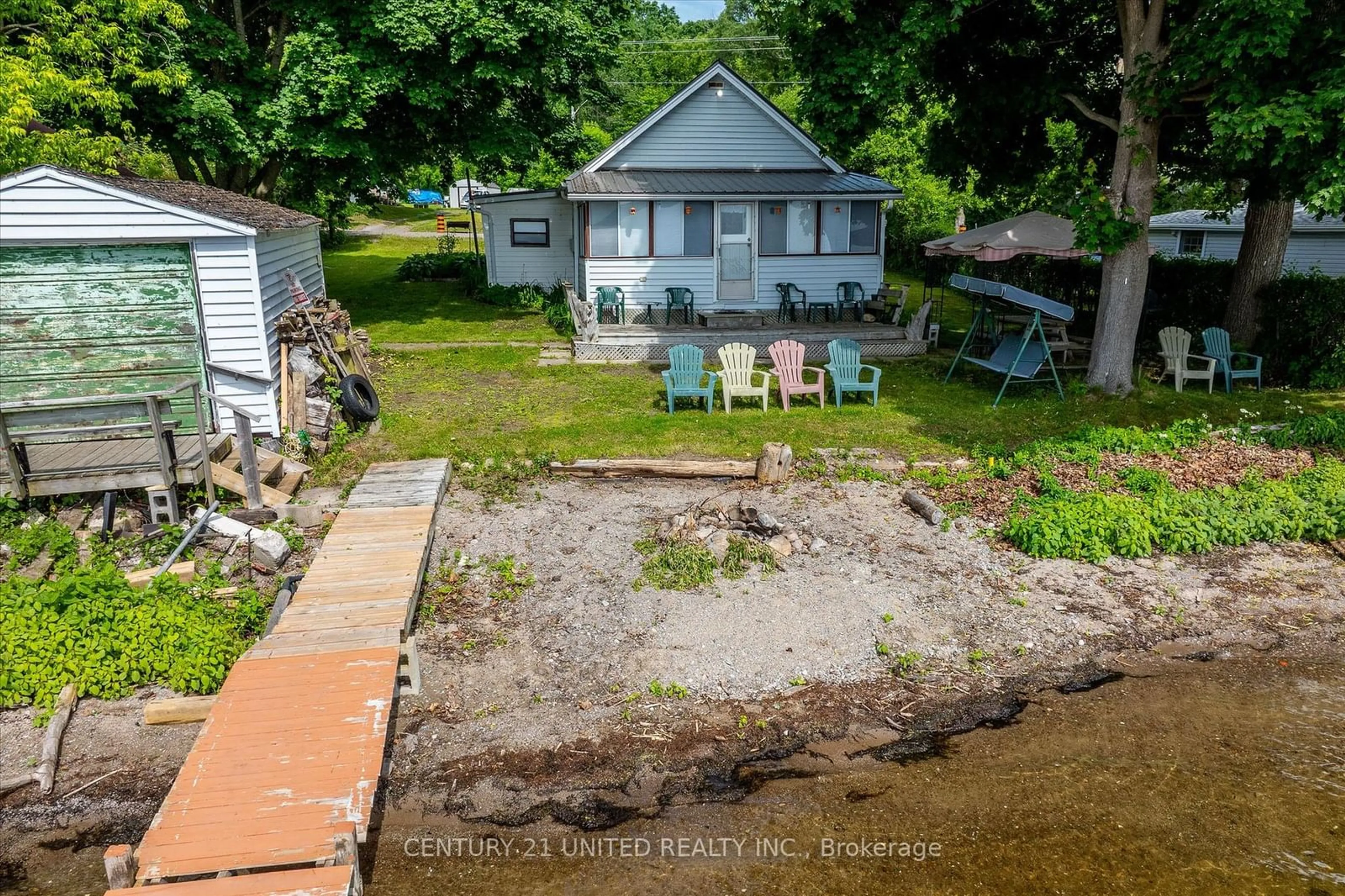 Frontside or backside of a home, cottage for 223 Paudash St, Hiawatha First Nation Ontario K0L 2G0