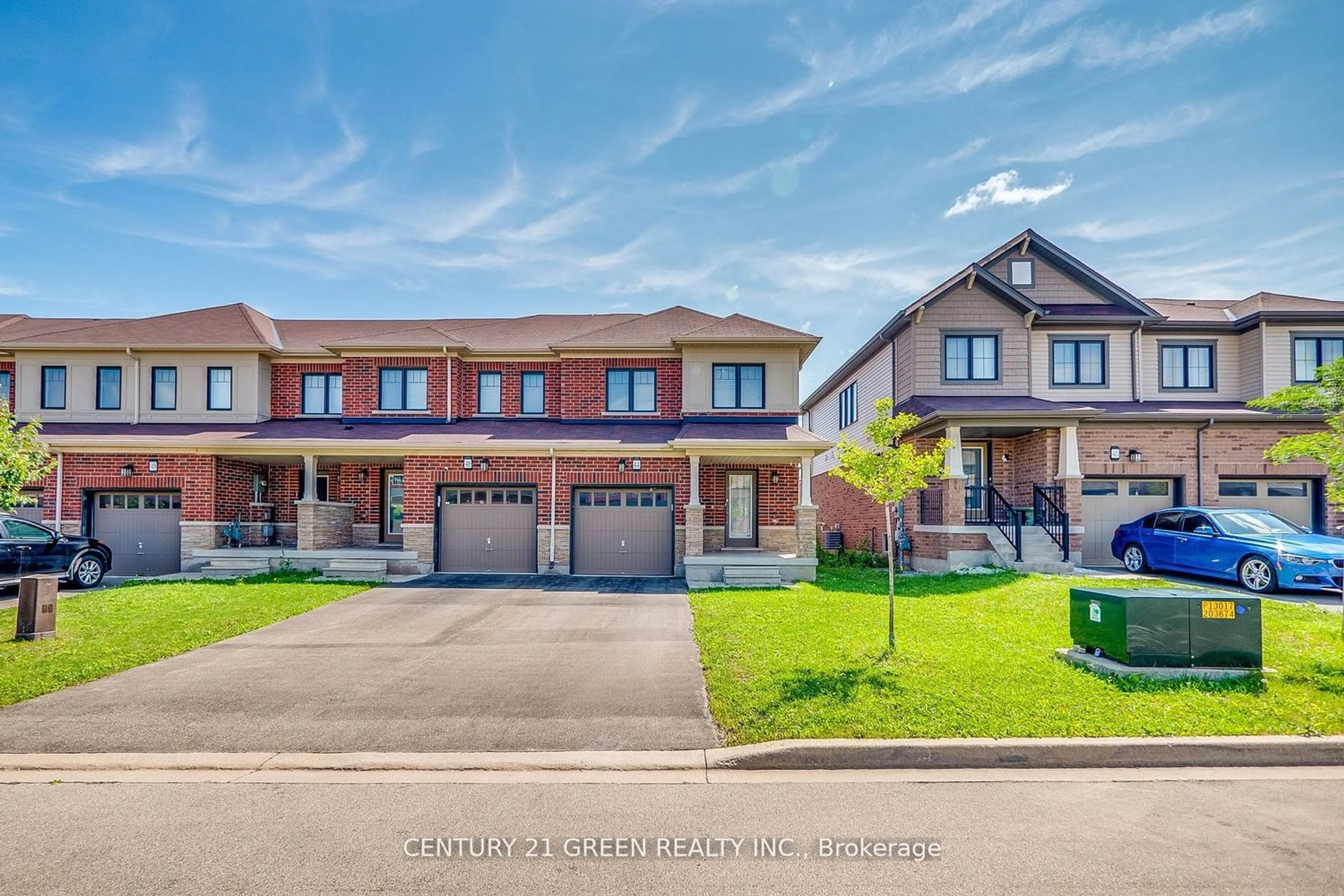 Frontside or backside of a home for 44 Sherway St, Hamilton Ontario L8J 0J3