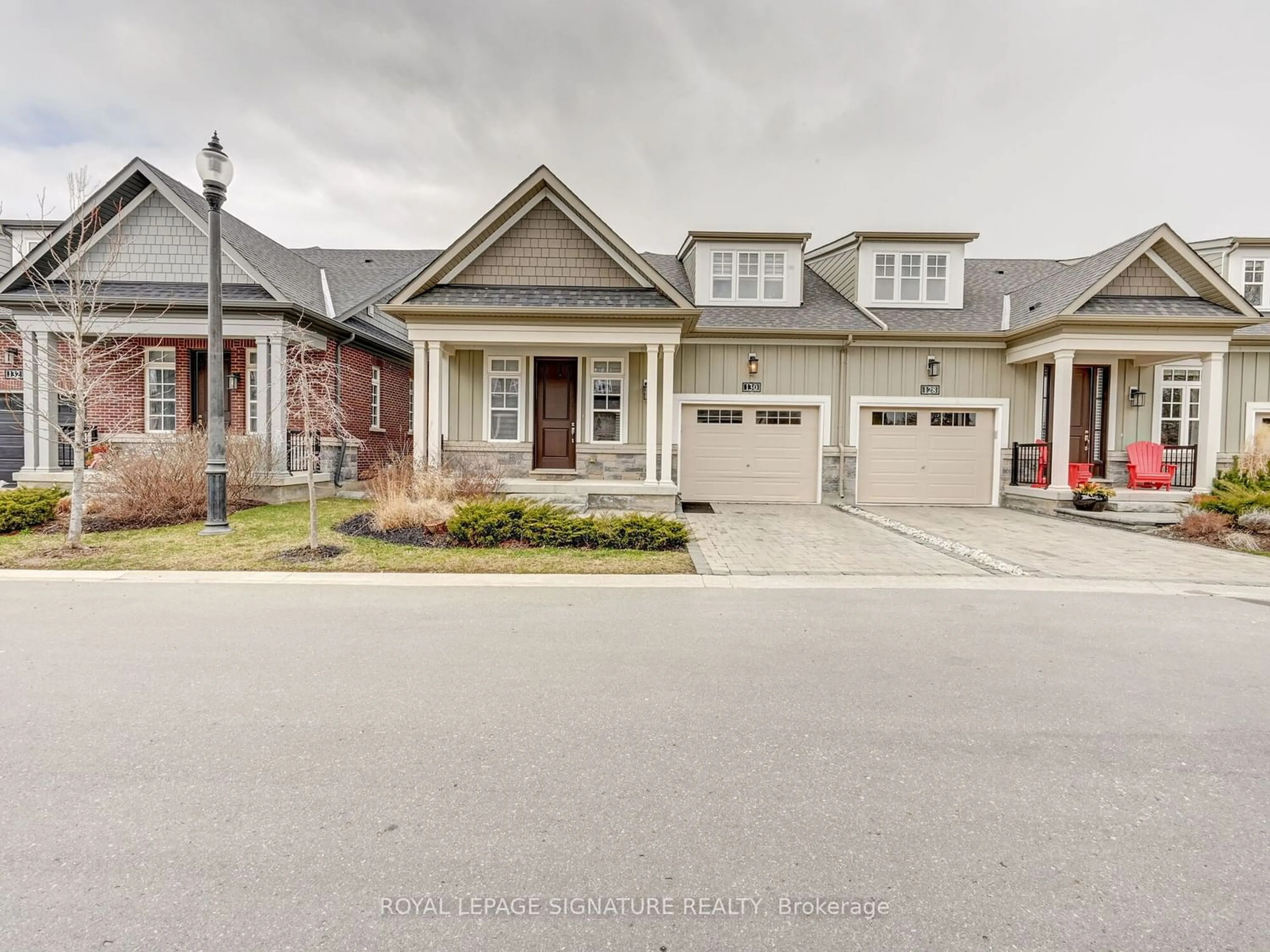 Frontside or backside of a home for 130 Anne St, Niagara-on-the-Lake Ontario L0S 1J0