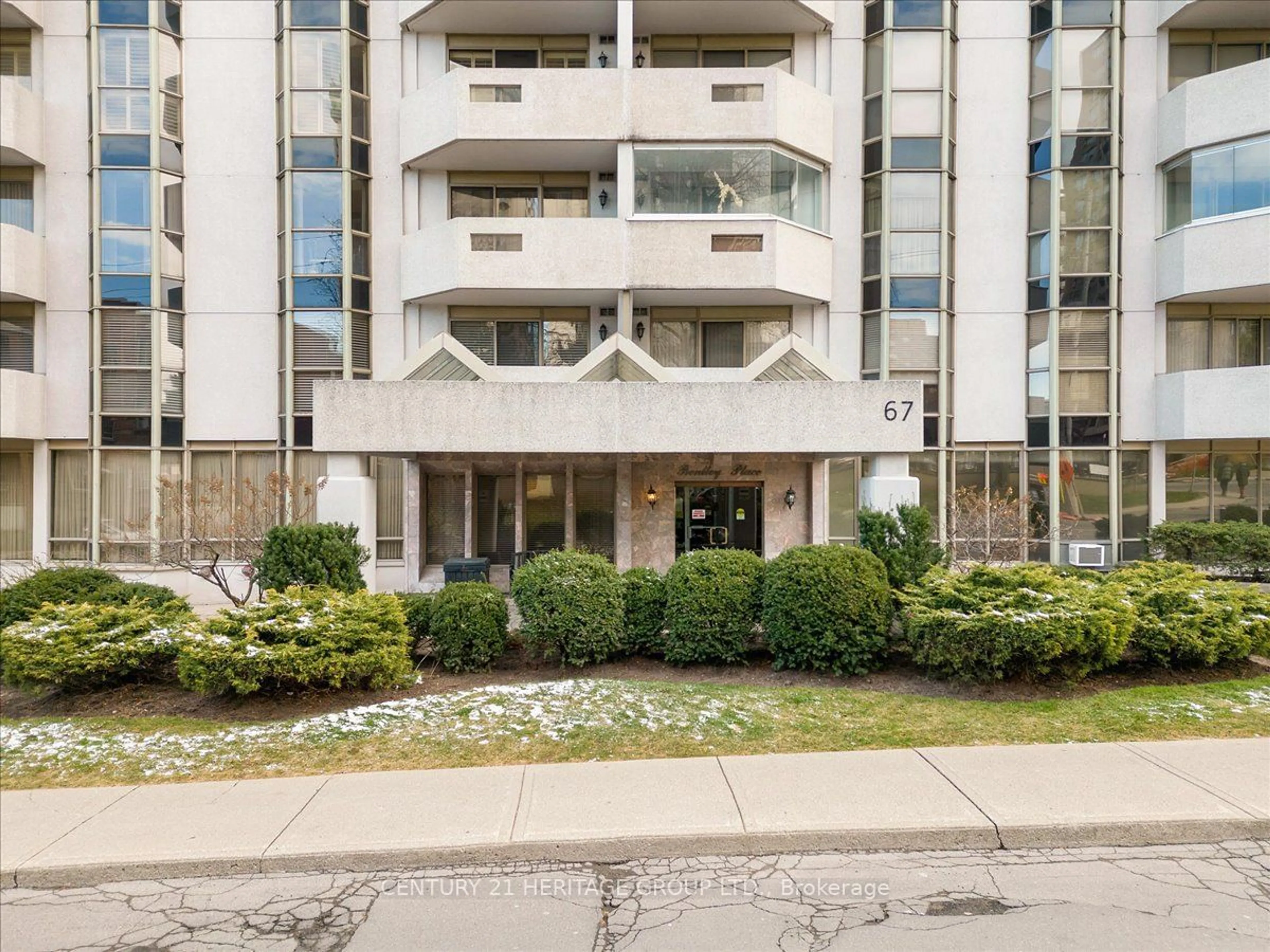 A pic from exterior of the house or condo for 67 Caroline St #102, Hamilton Ontario L8P 3K6