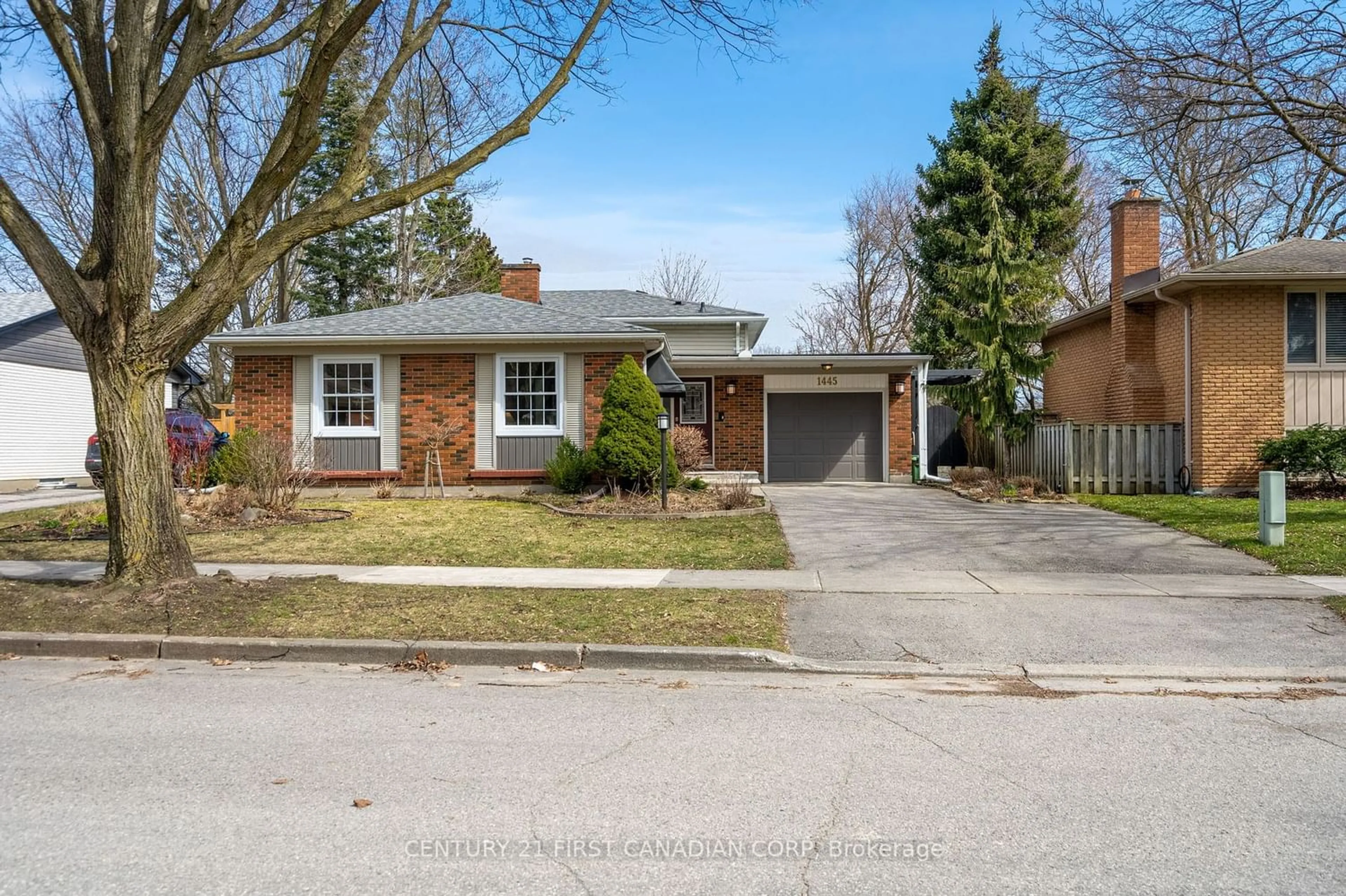 Frontside or backside of a home for 1445 Norman Ave, London Ontario N6K 2A6