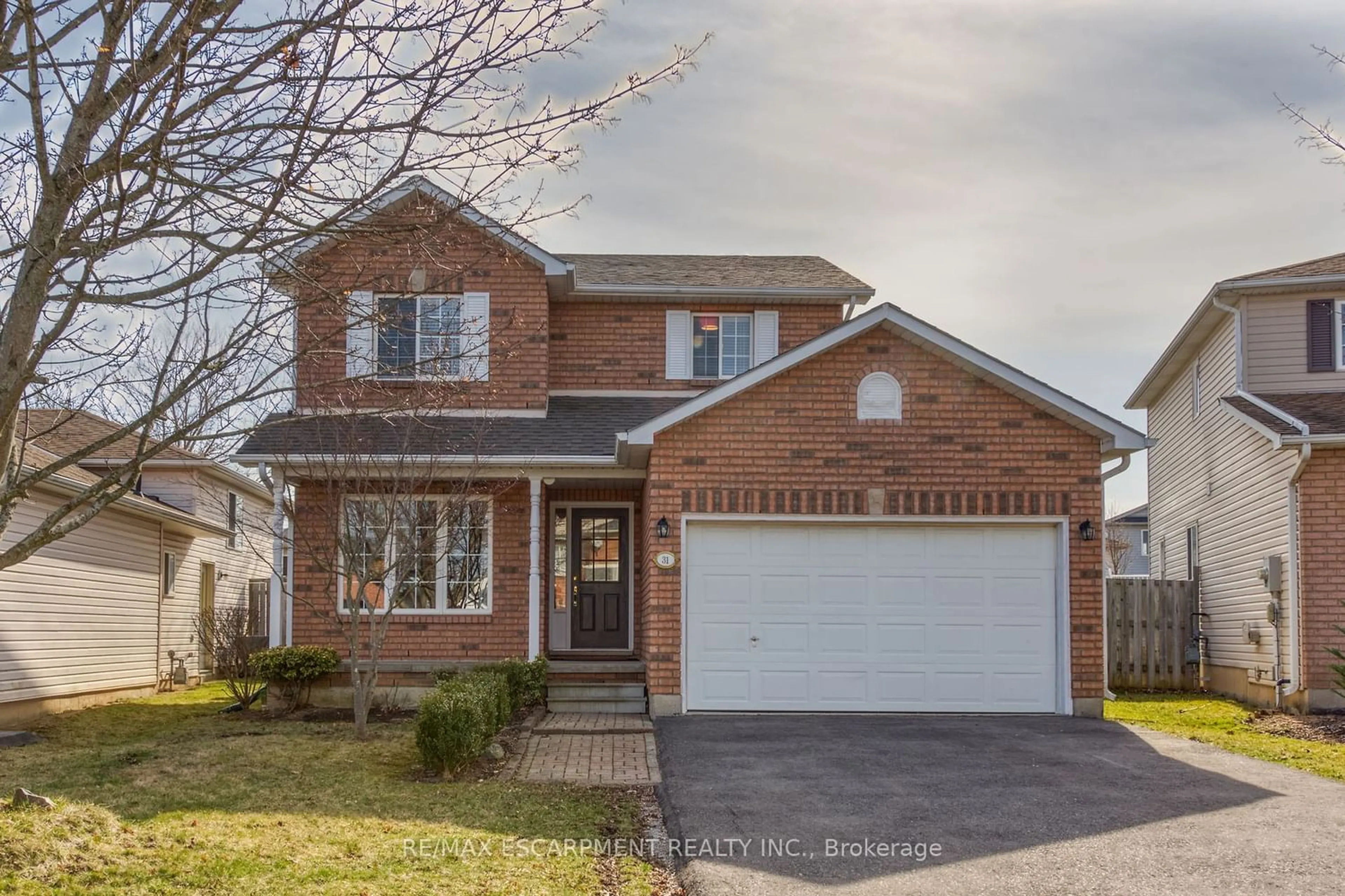 Home with brick exterior material for 31 Glengary Cres, Haldimand Ontario N3W 2L7