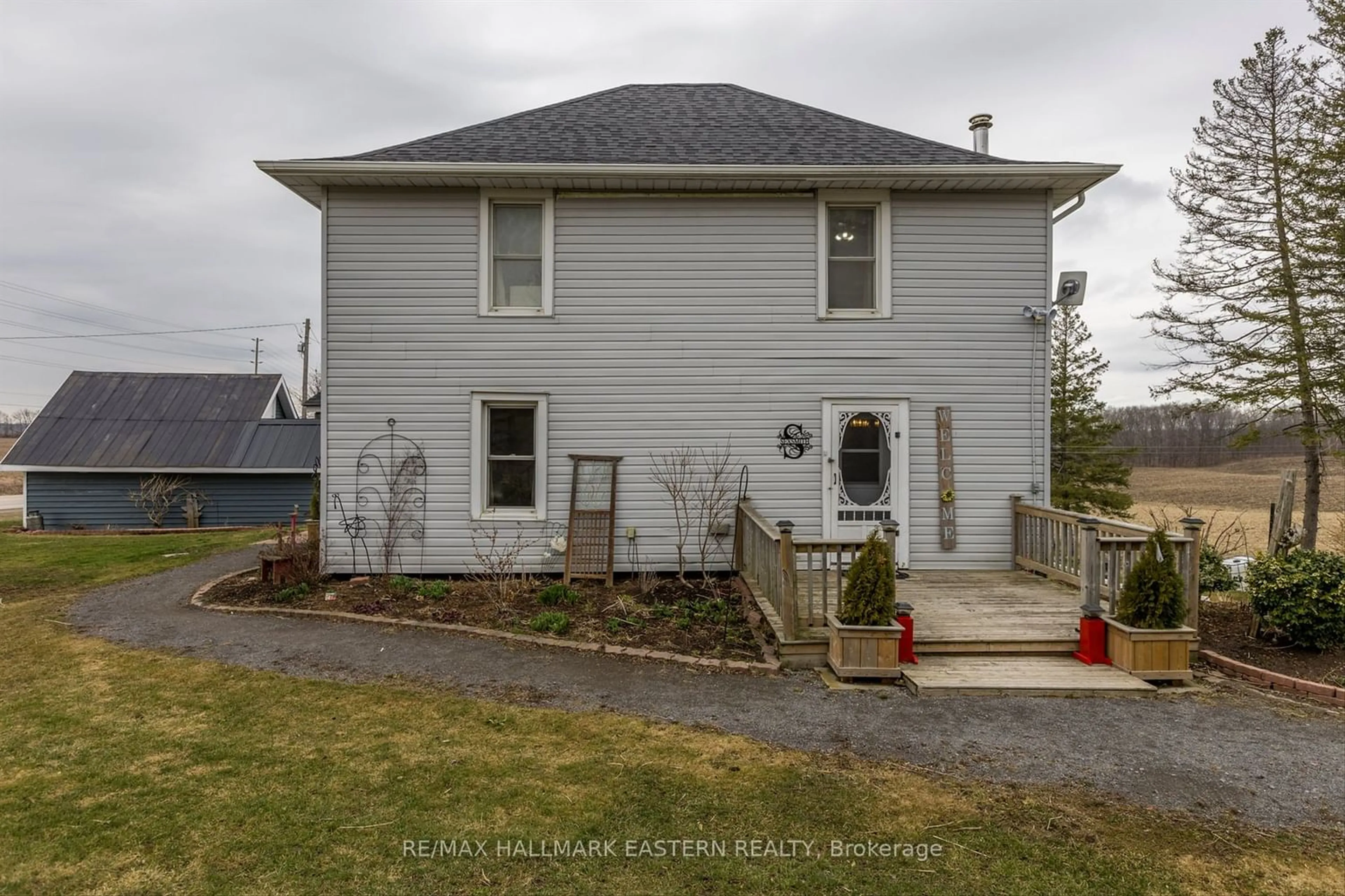 Frontside or backside of a home for 848 County Rd 41, Brighton Ontario K0K 1R0